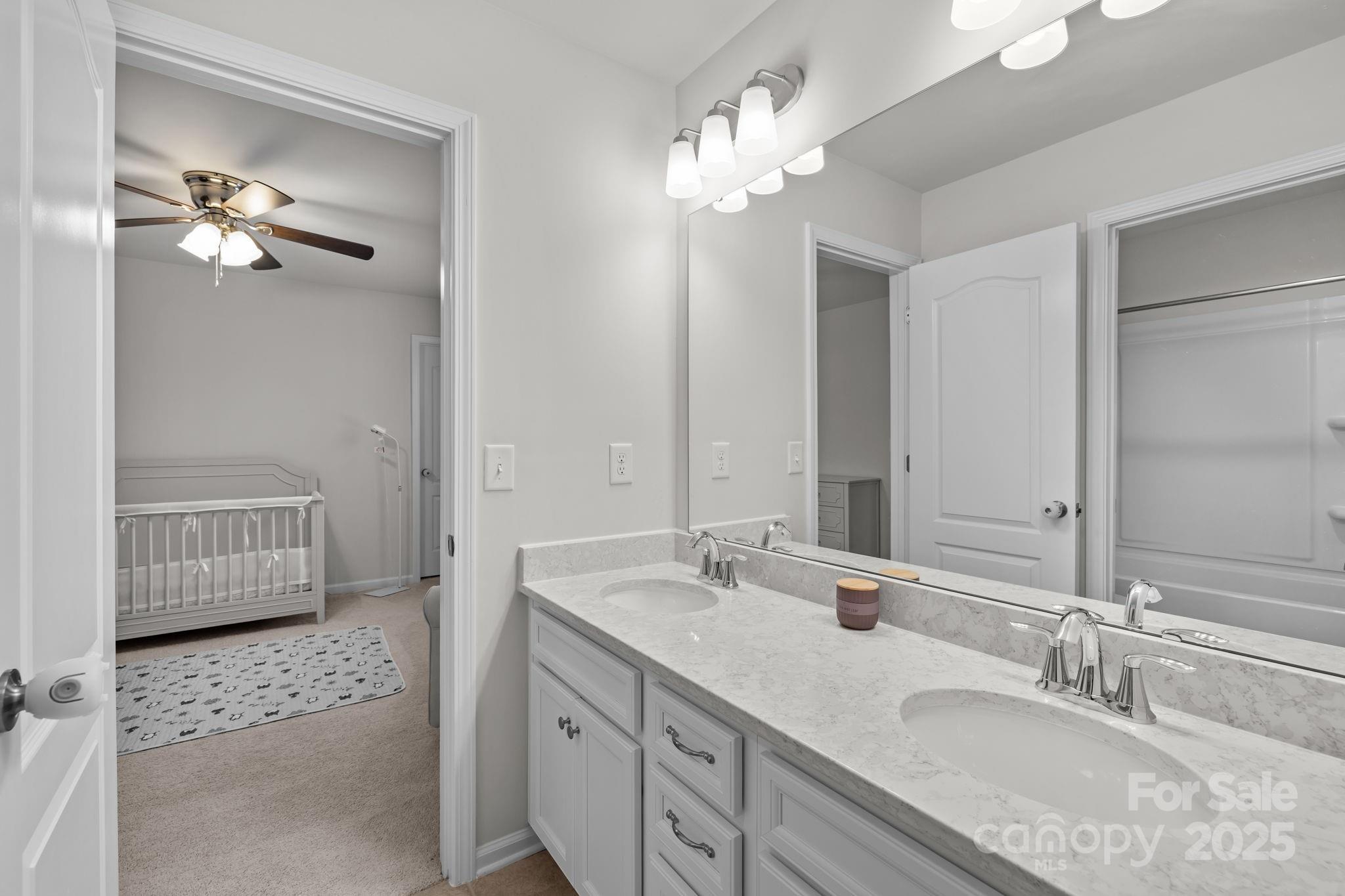 15636 Oleander Drive Property Photo 26