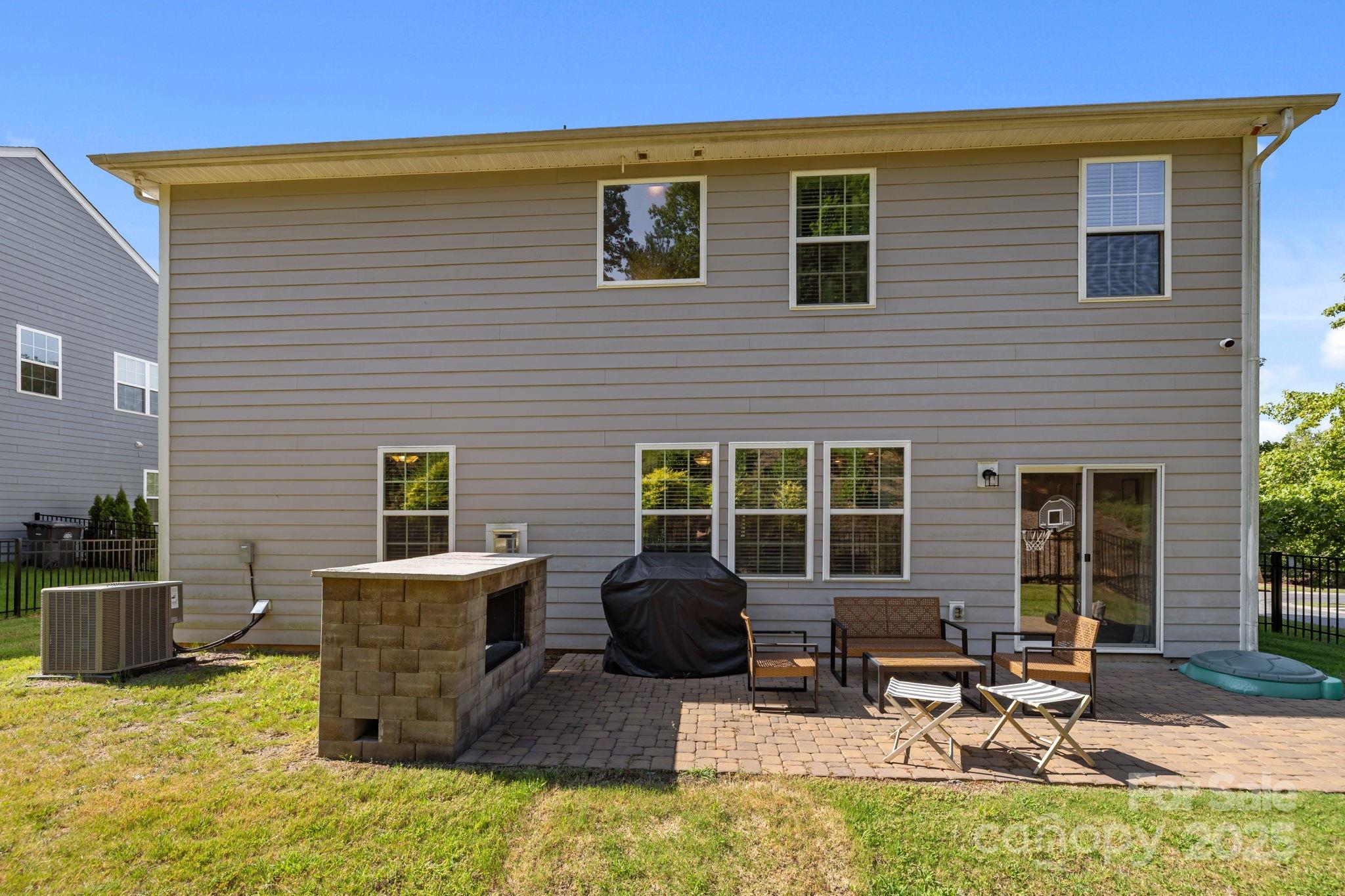15636 Oleander Drive Property Photo 39