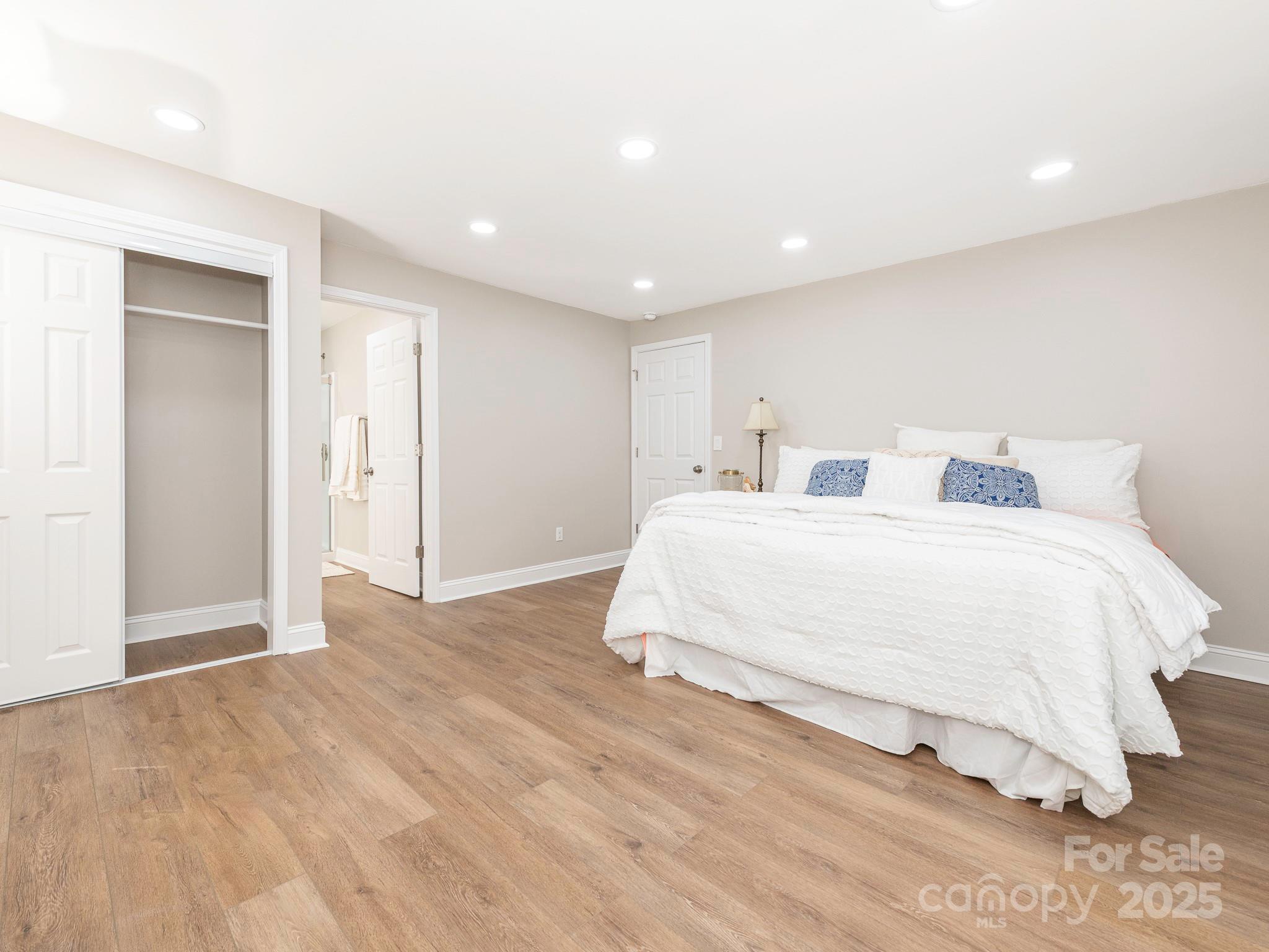 606 W Pine Street Property Photo 40