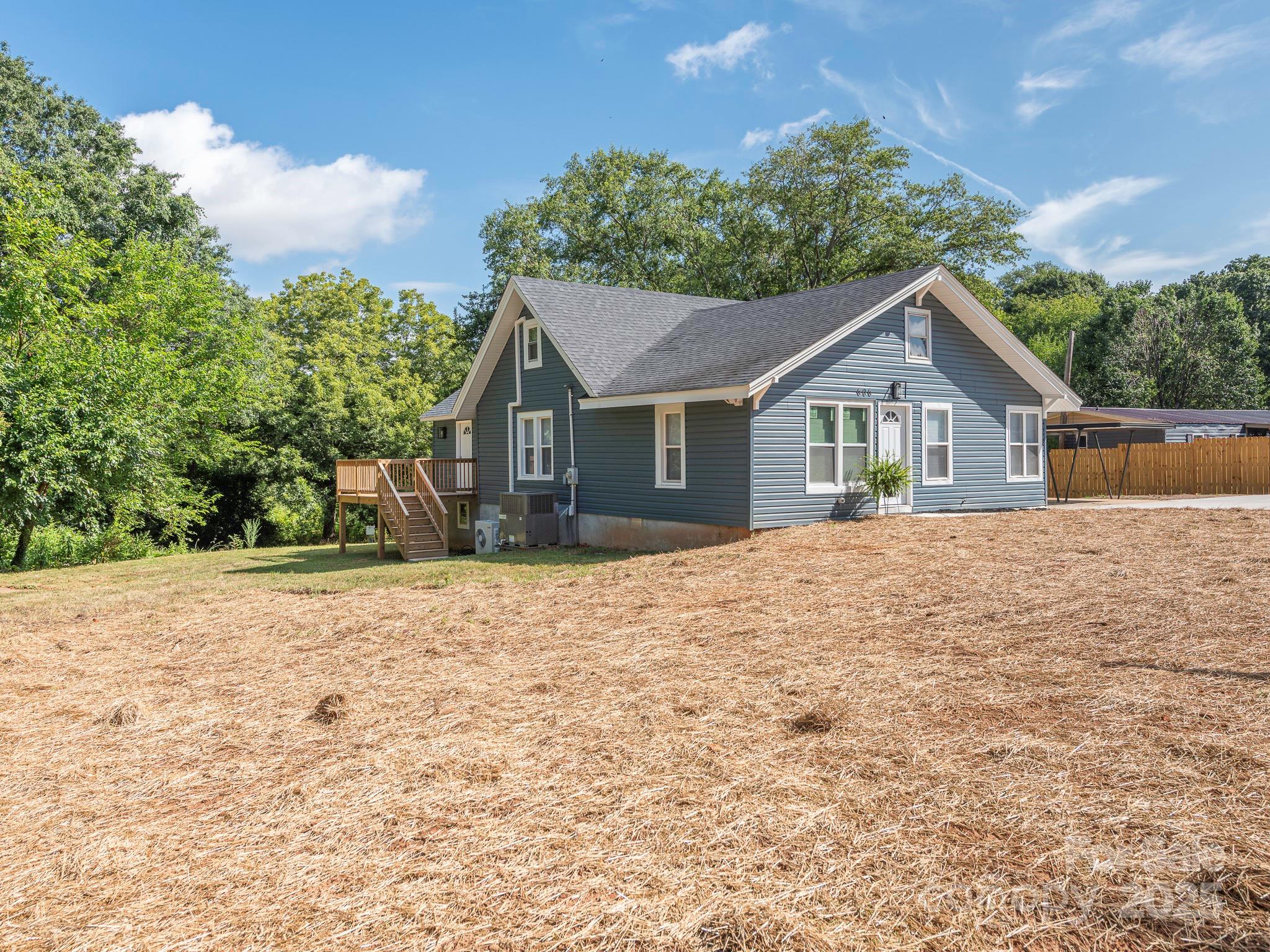 606 W Pine Street Property Photo 48