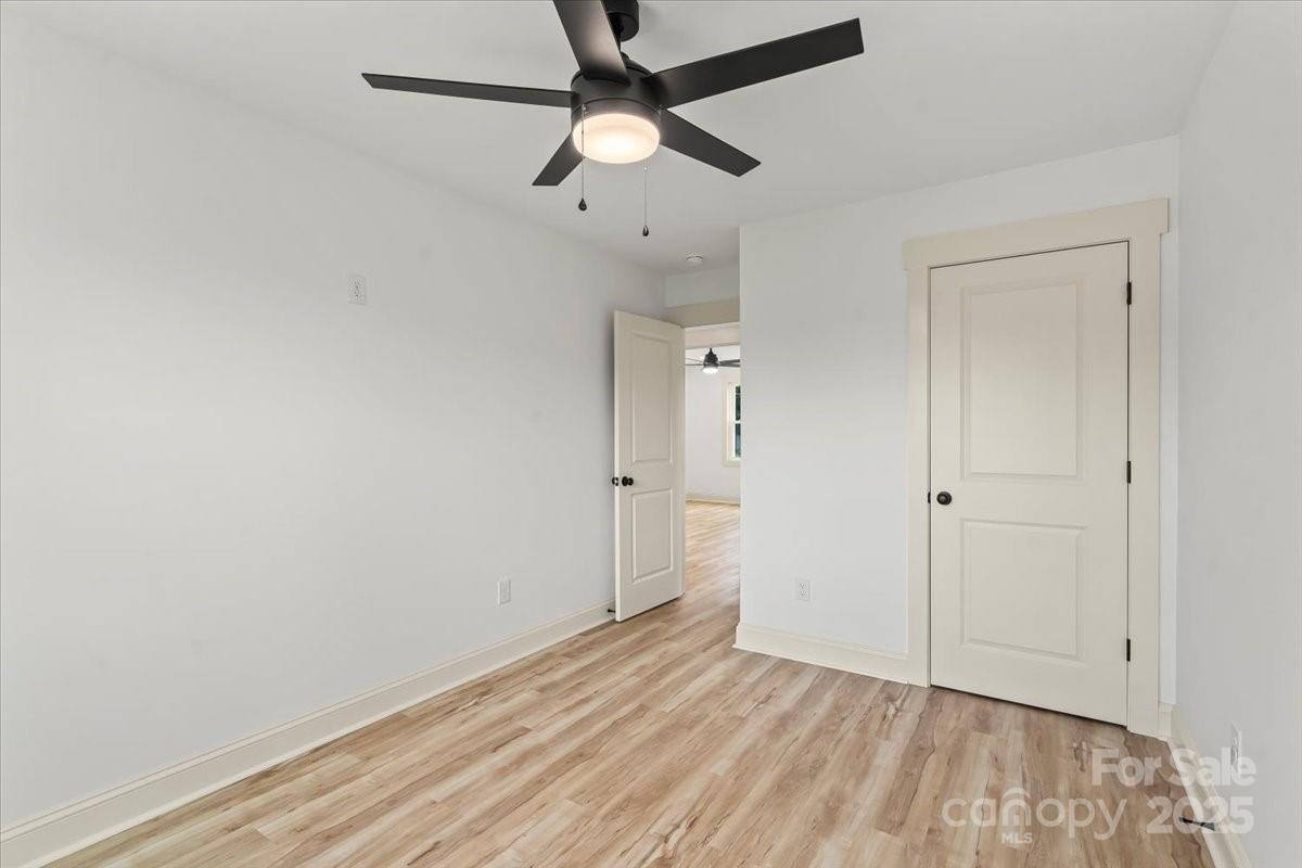 431 W Norment Avenue Property Photo 26