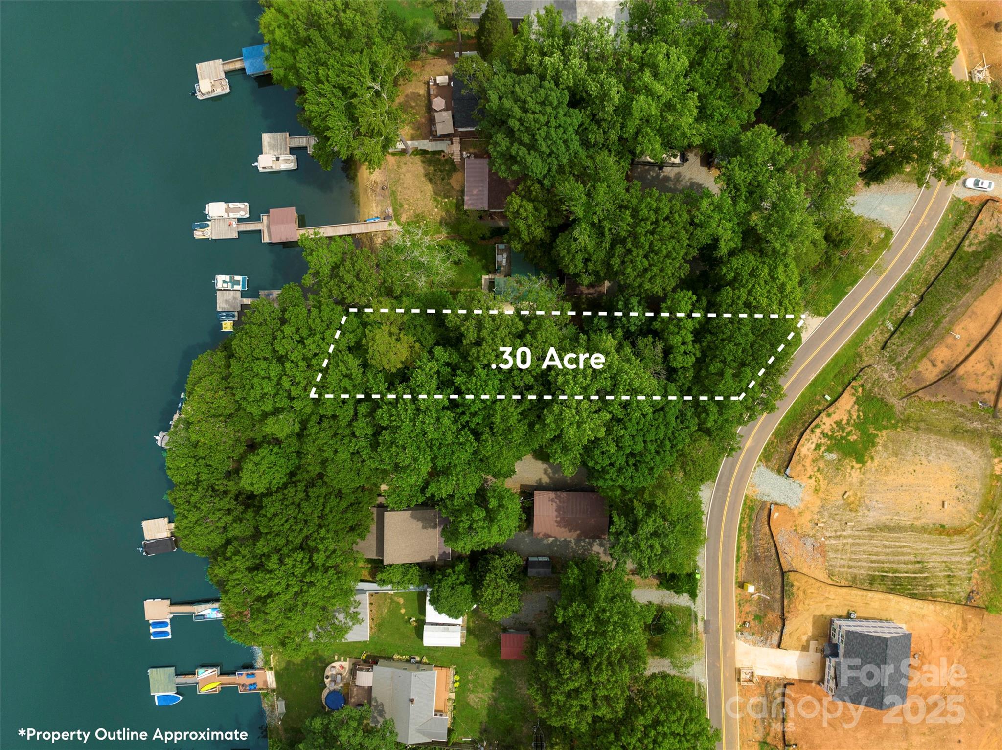 1349 Hickory Point Drive Property Photo 1