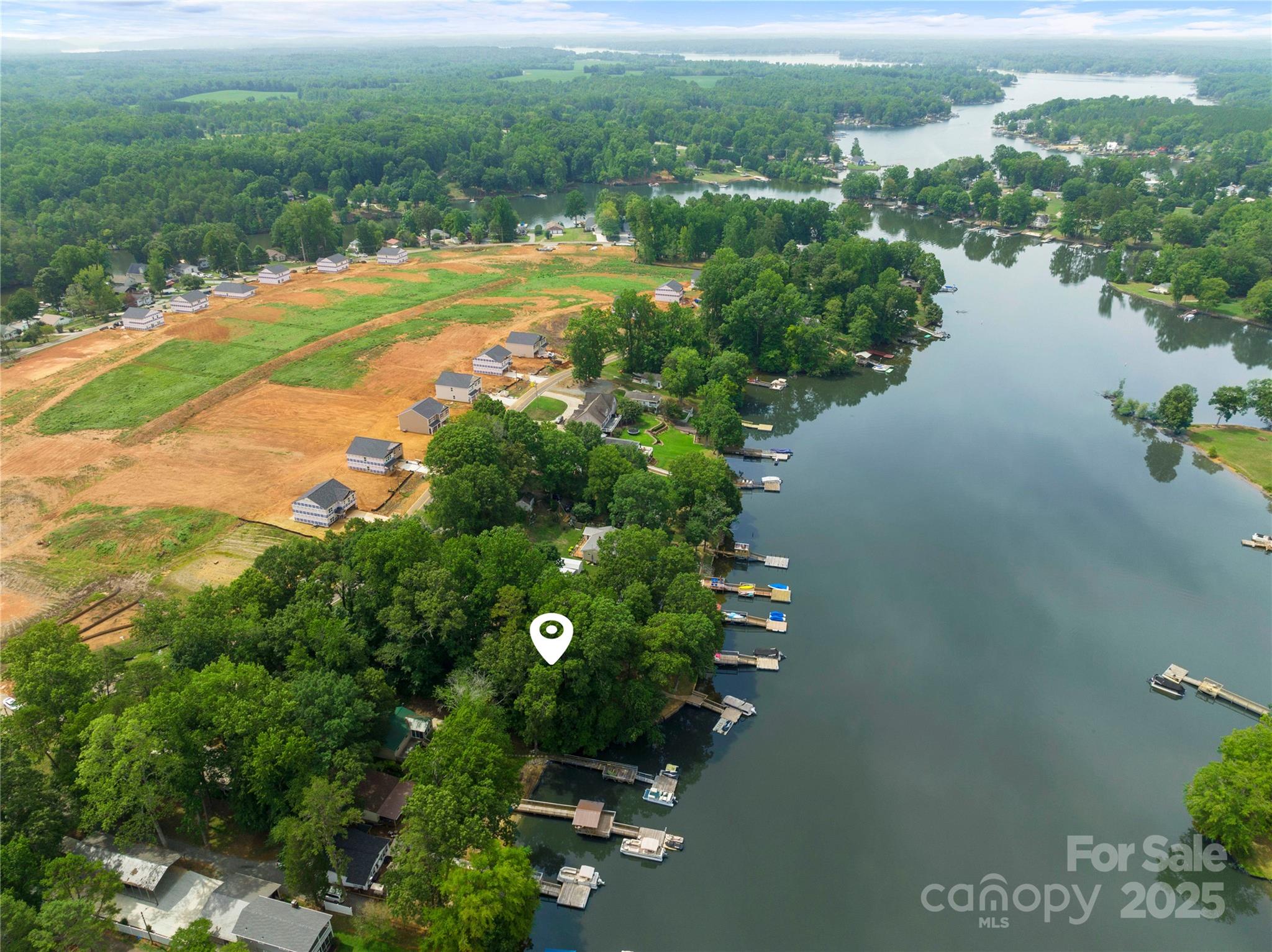 1349 Hickory Point Drive Property Photo 6