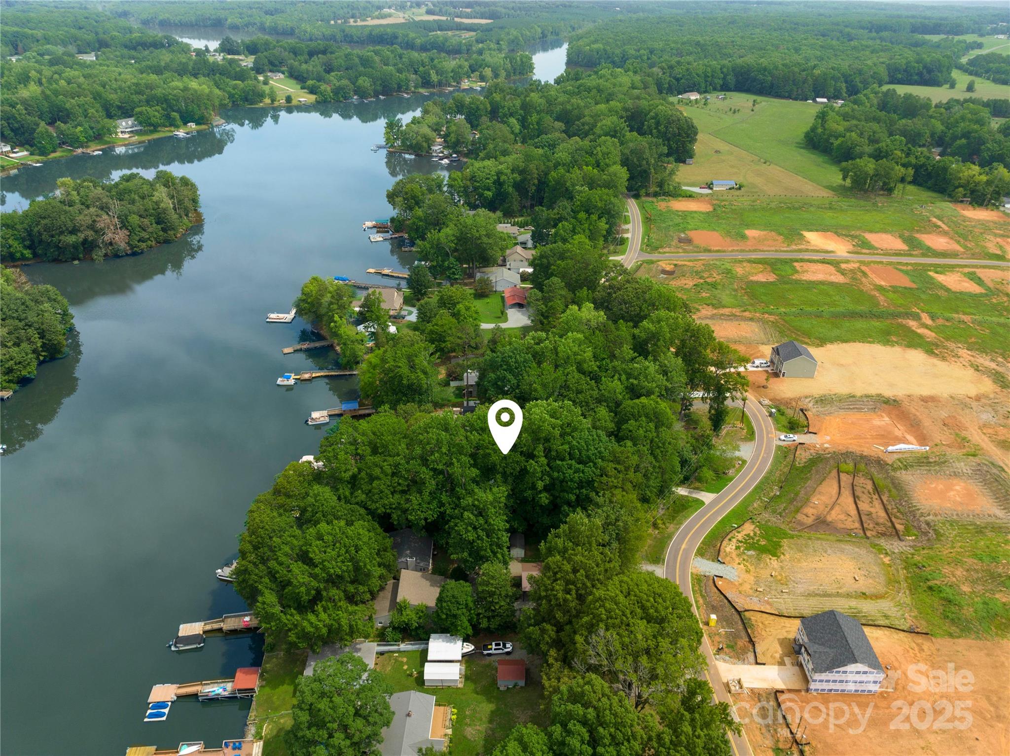 1349 Hickory Point Drive Property Photo 7