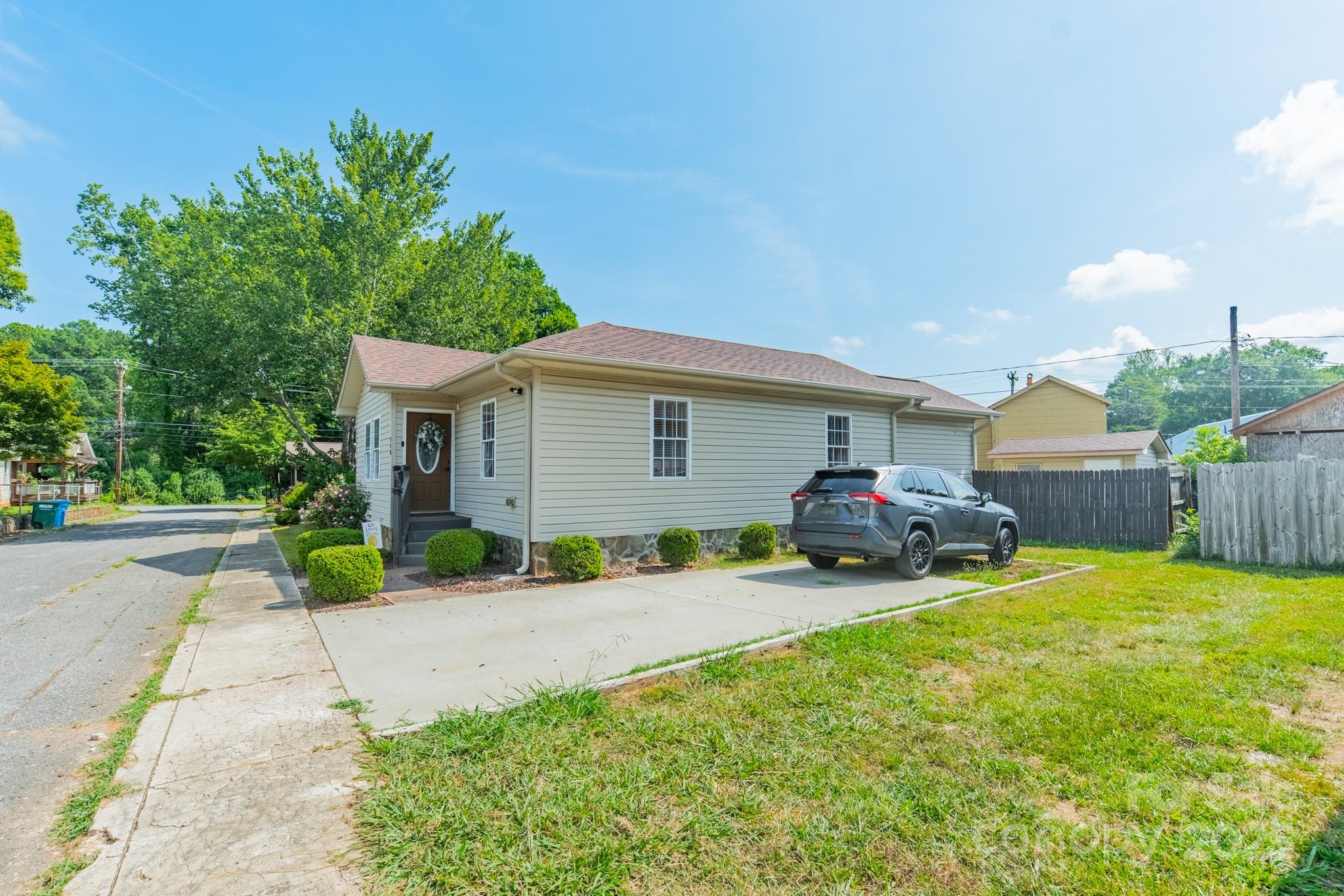 448 17th Street Property Photo 31