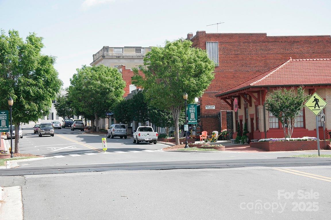 448 17th Street Property Photo 44