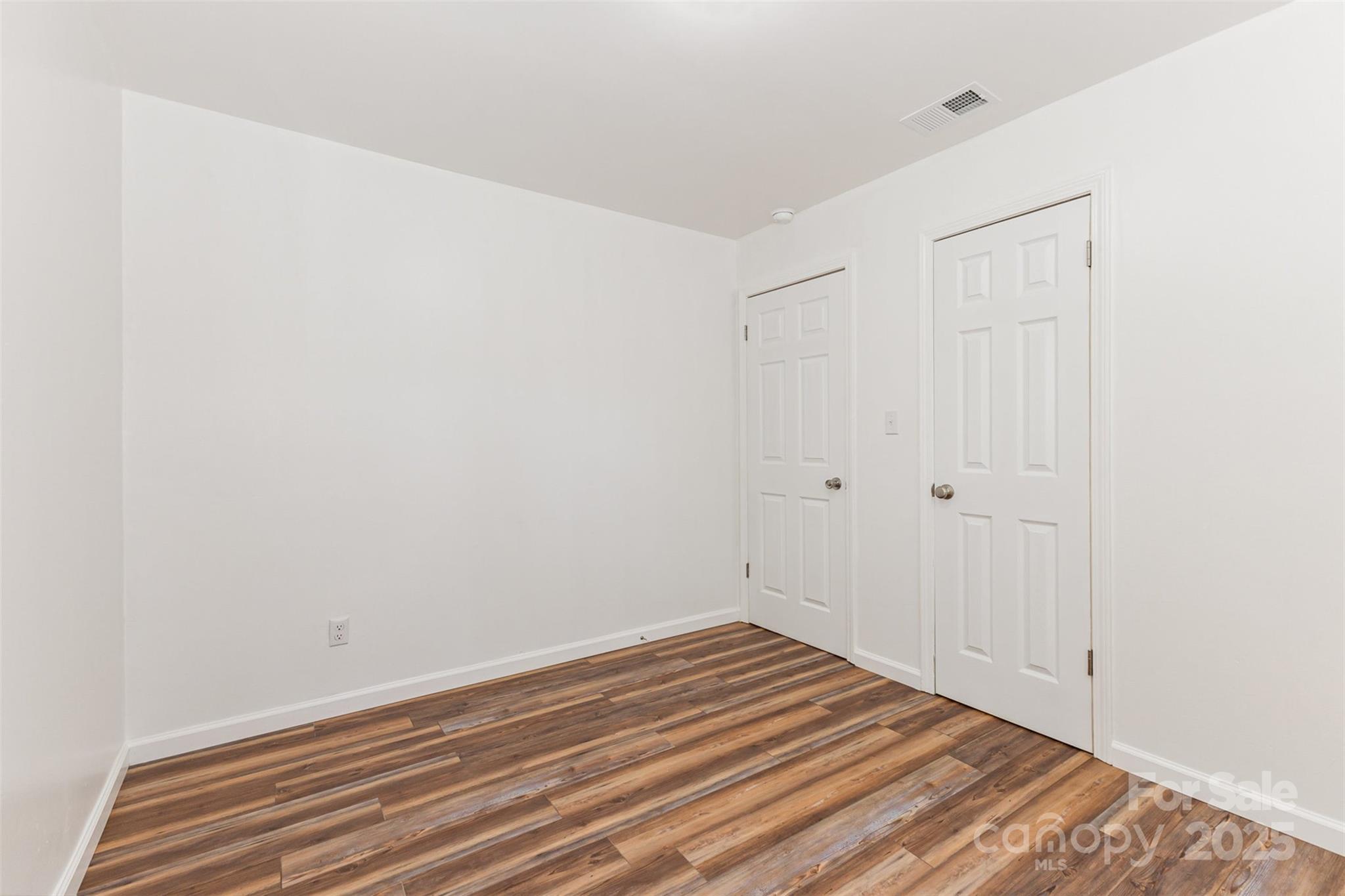 244 6th Avenue Property Photo 10