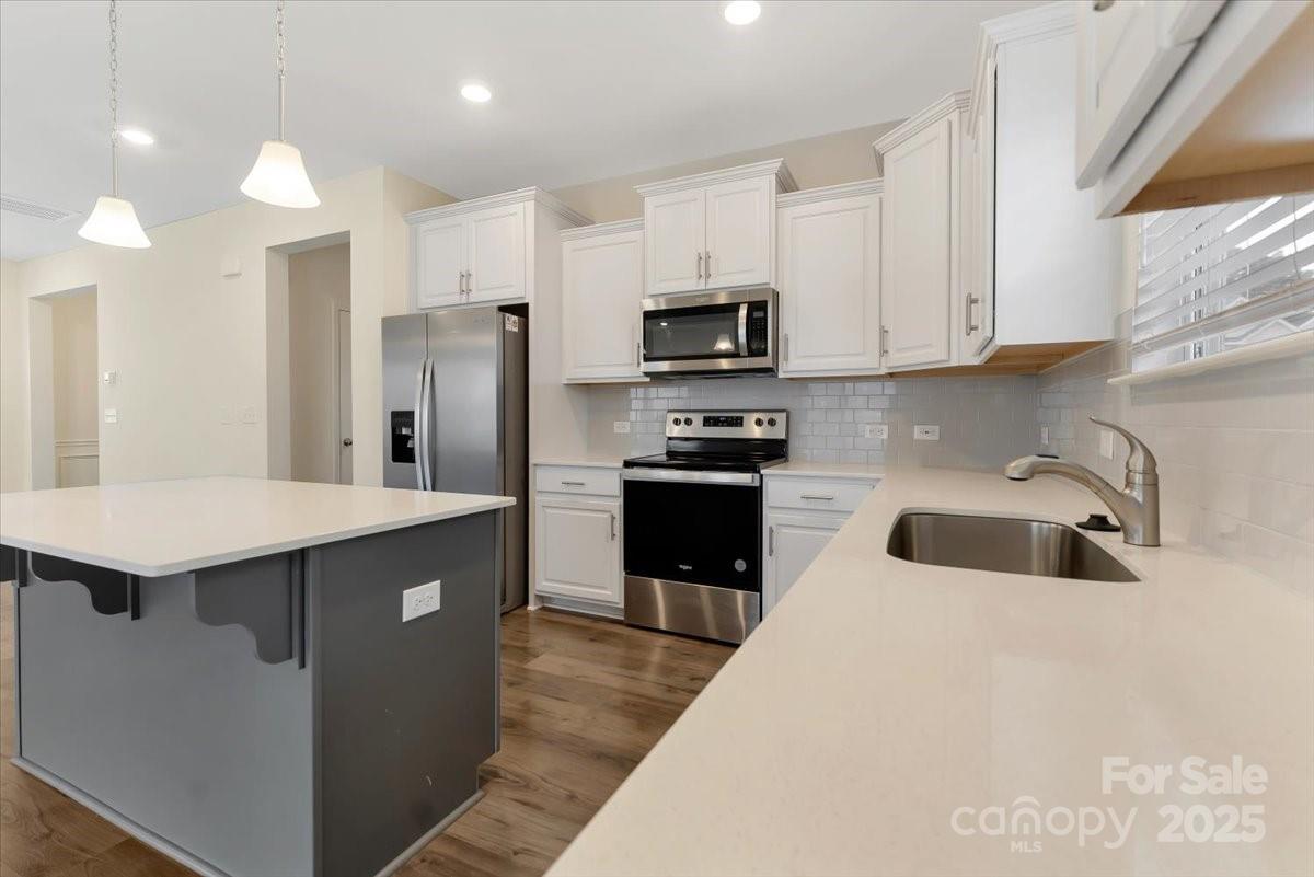 1207 Scotch Meadows Loop Property Photo 12