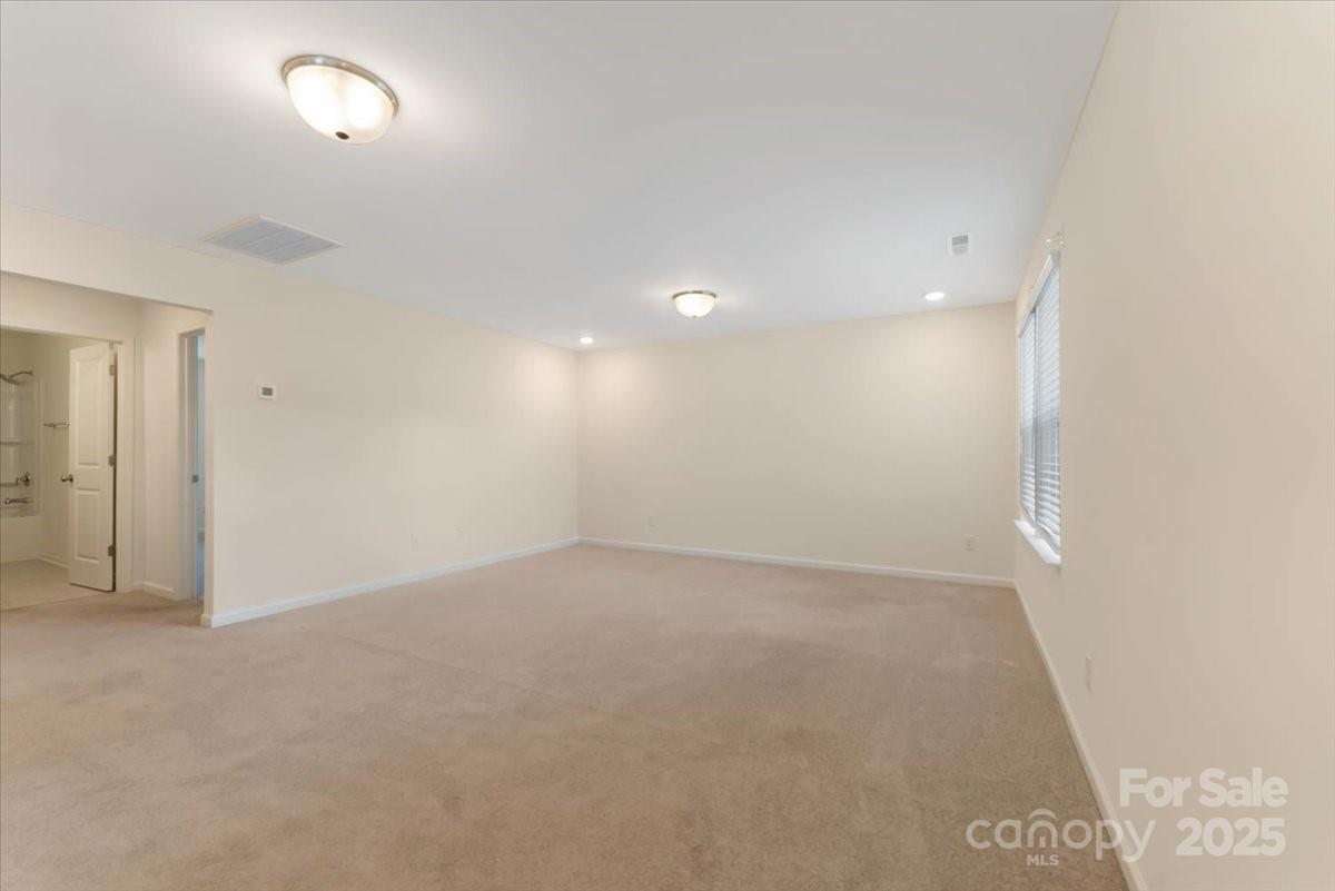 1207 Scotch Meadows Loop Property Photo 15
