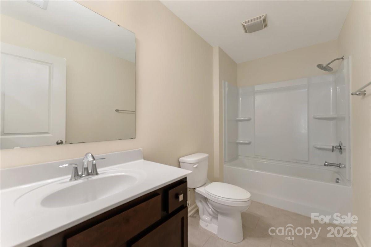 1207 Scotch Meadows Loop Property Photo 20