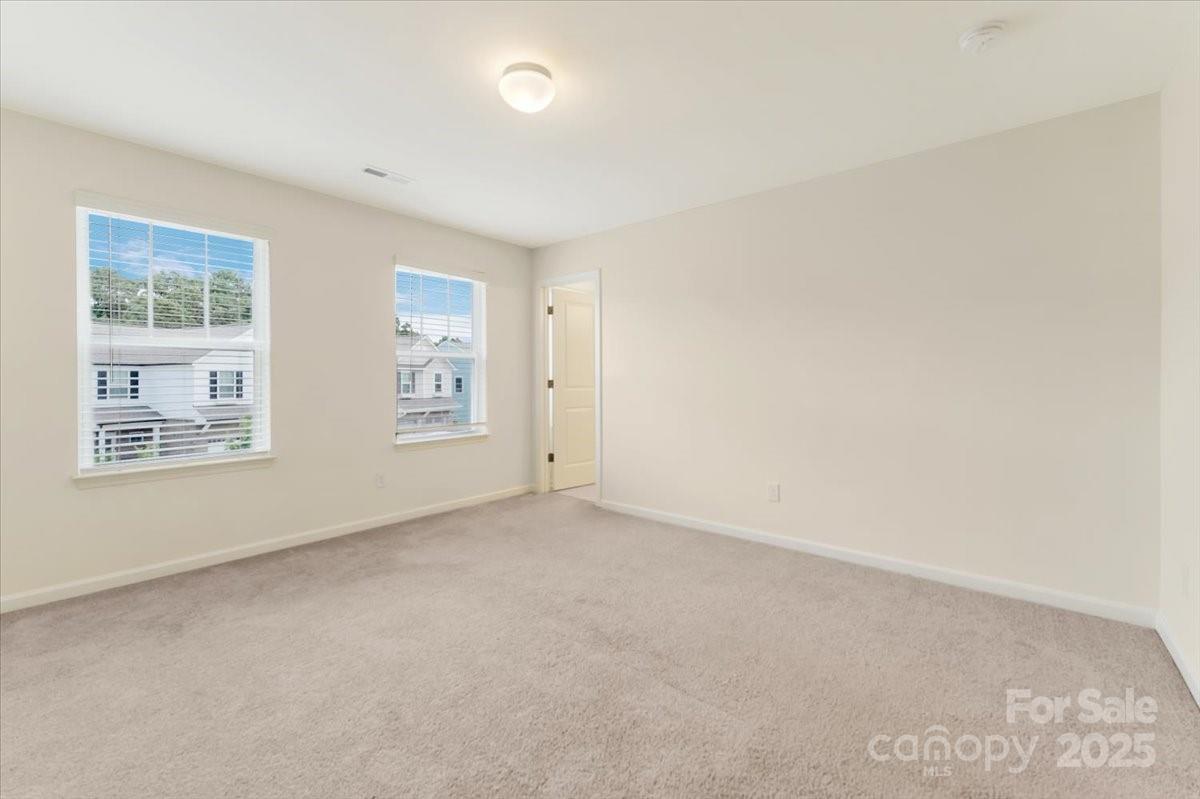 1207 Scotch Meadows Loop Property Photo 27