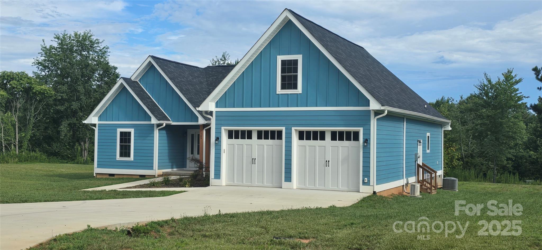 165 Twin K Drive Property Photo 3