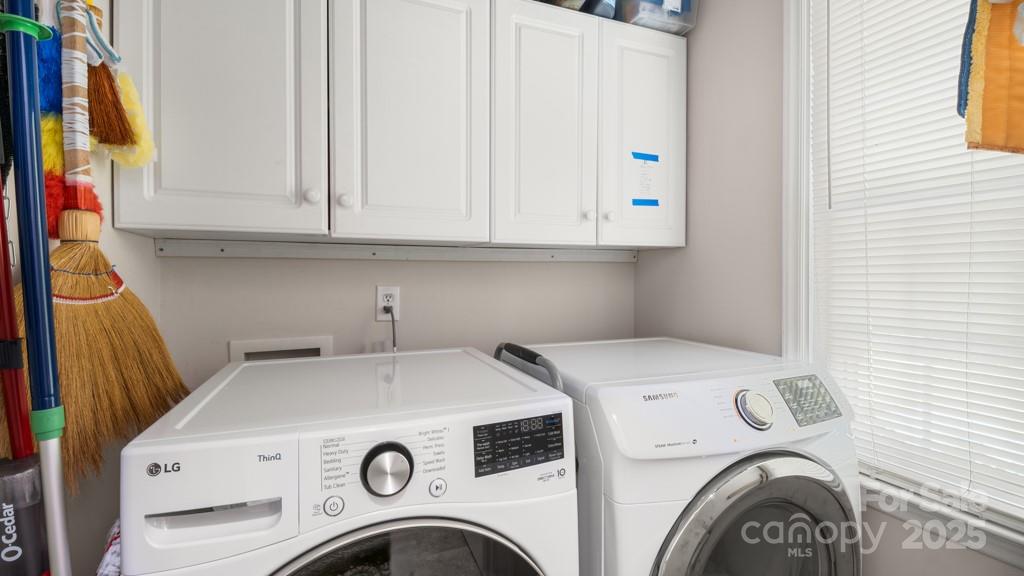 7191 Johns Point Court Property Photo 28