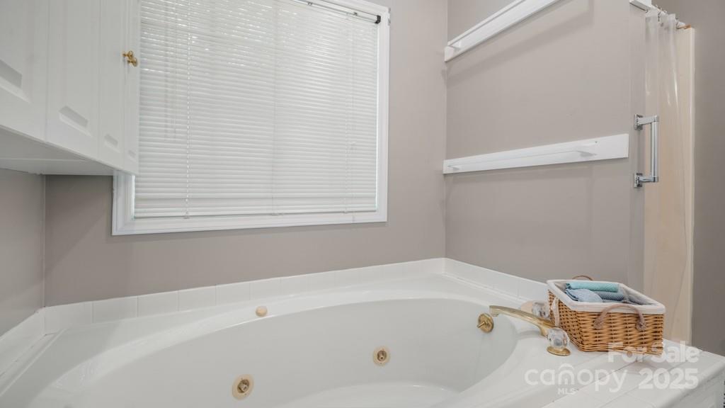 7191 Johns Point Court Property Photo 36
