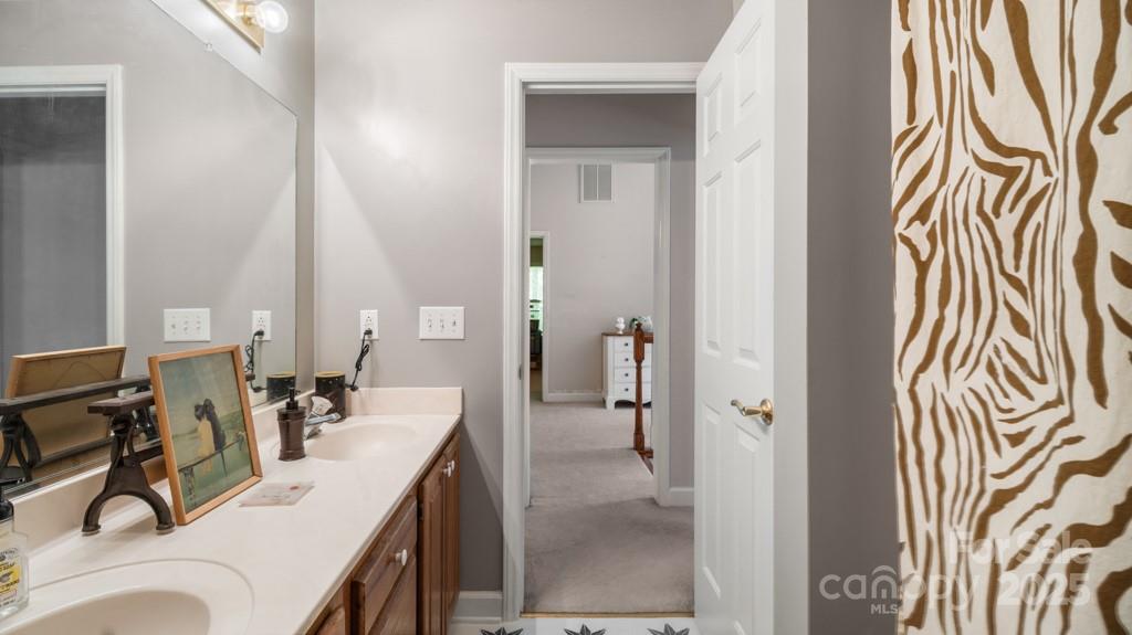 7191 Johns Point Court Property Photo 44