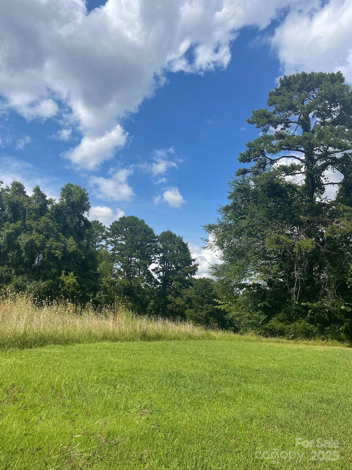 2615 Wildlife Road Property Photo 3