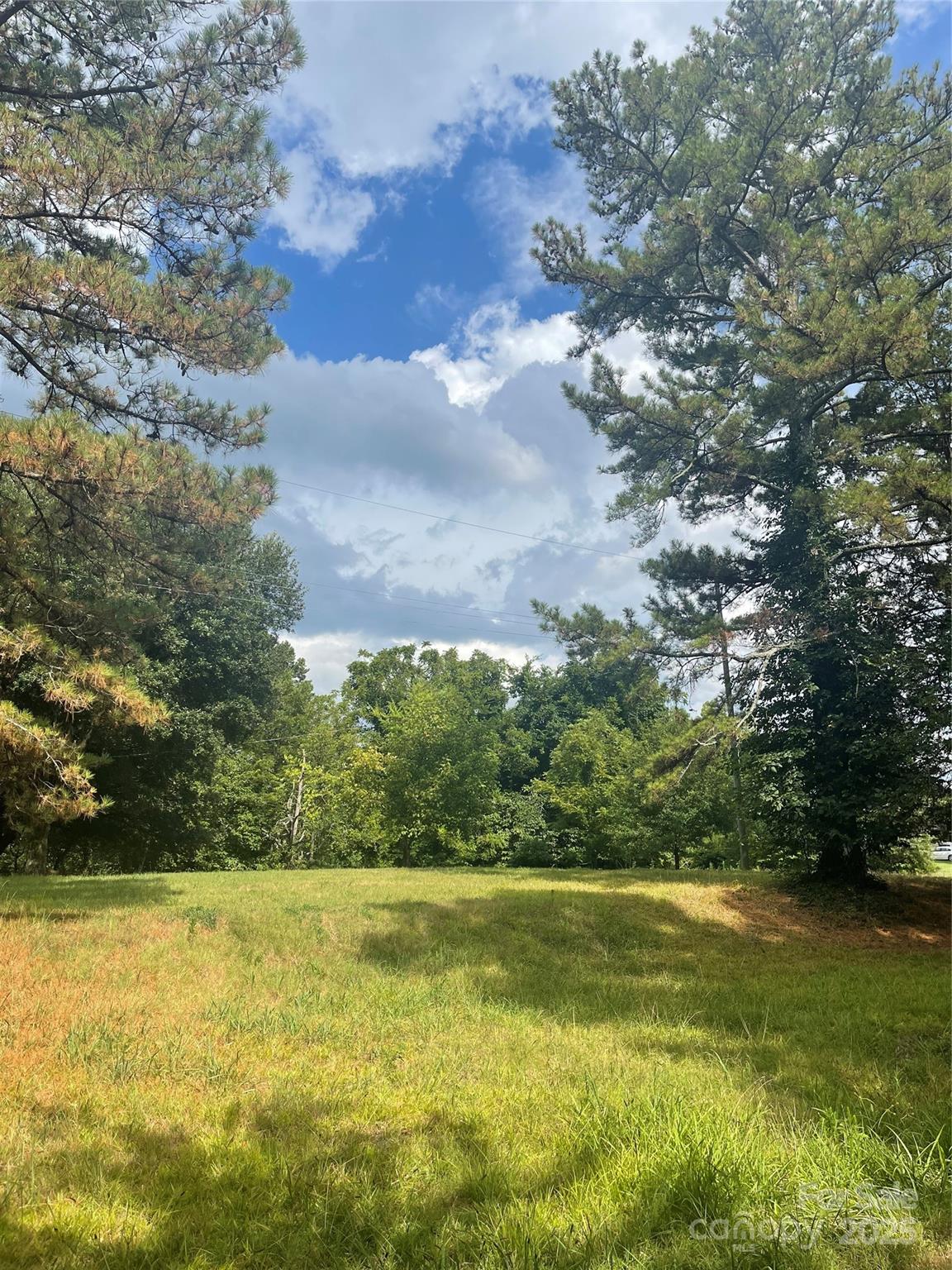 2615 Wildlife Road Property Photo 4