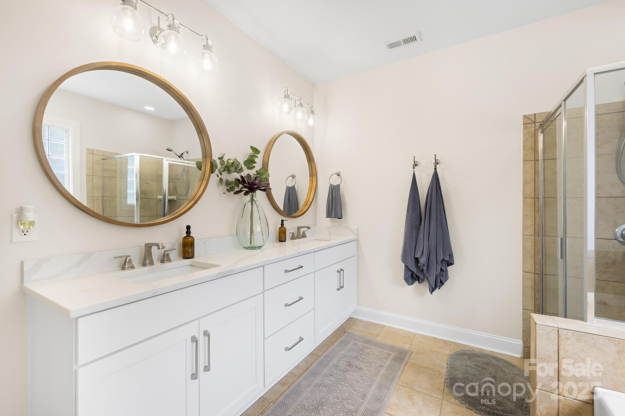 119 W Morehouse Avenue Property Photo 27