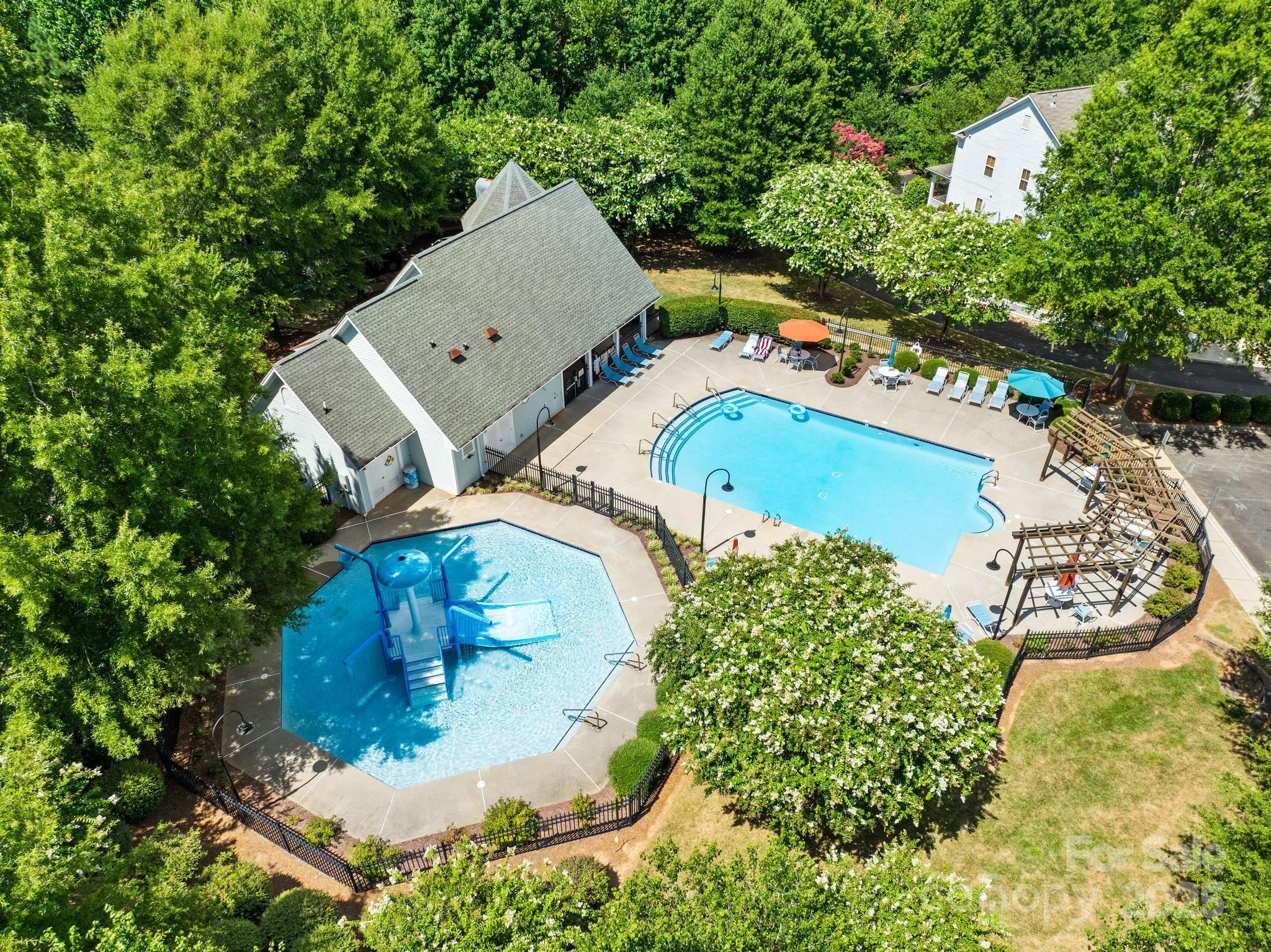 119 W Morehouse Avenue Property Photo 37