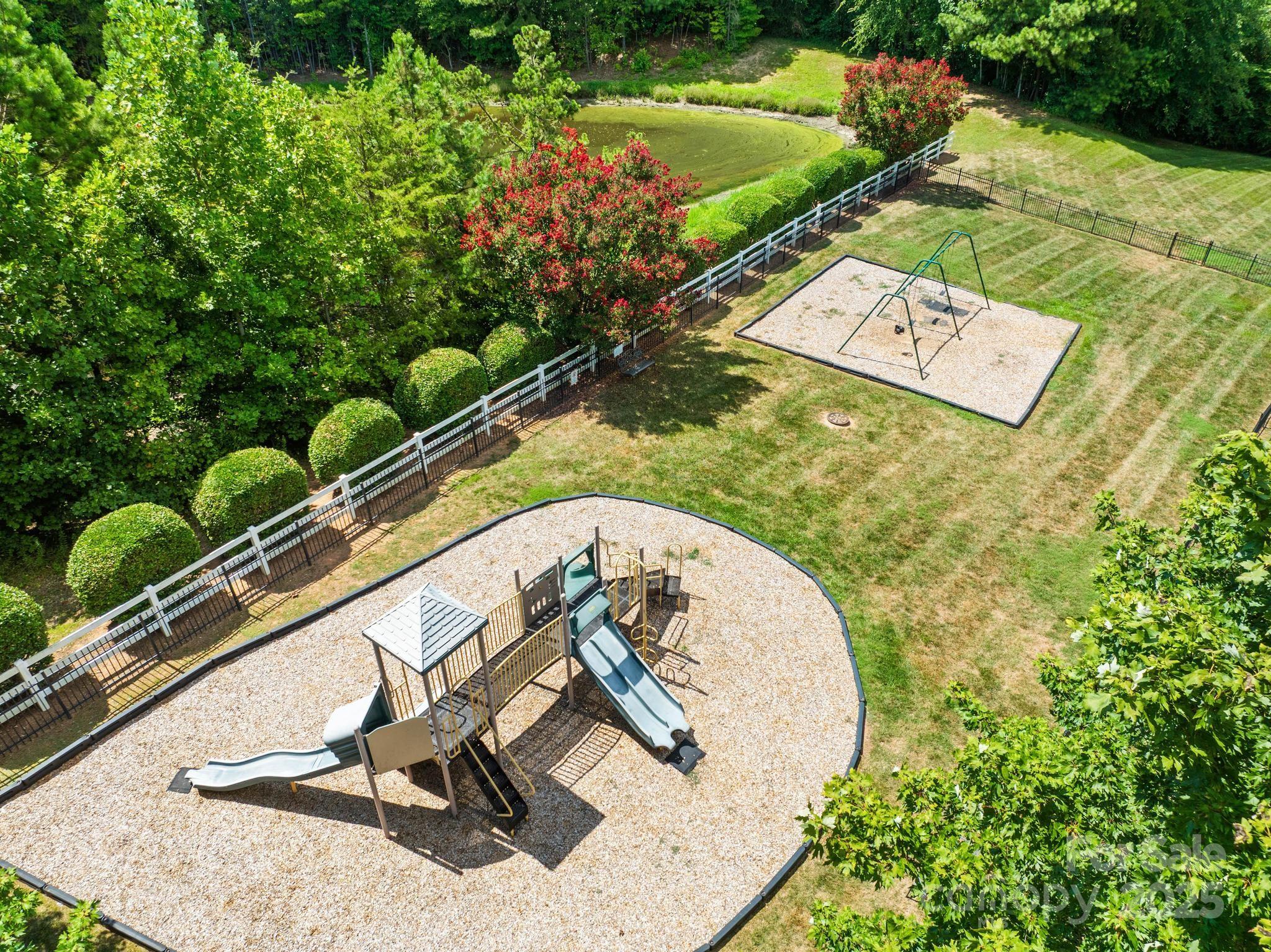 119 W Morehouse Avenue Property Photo 38