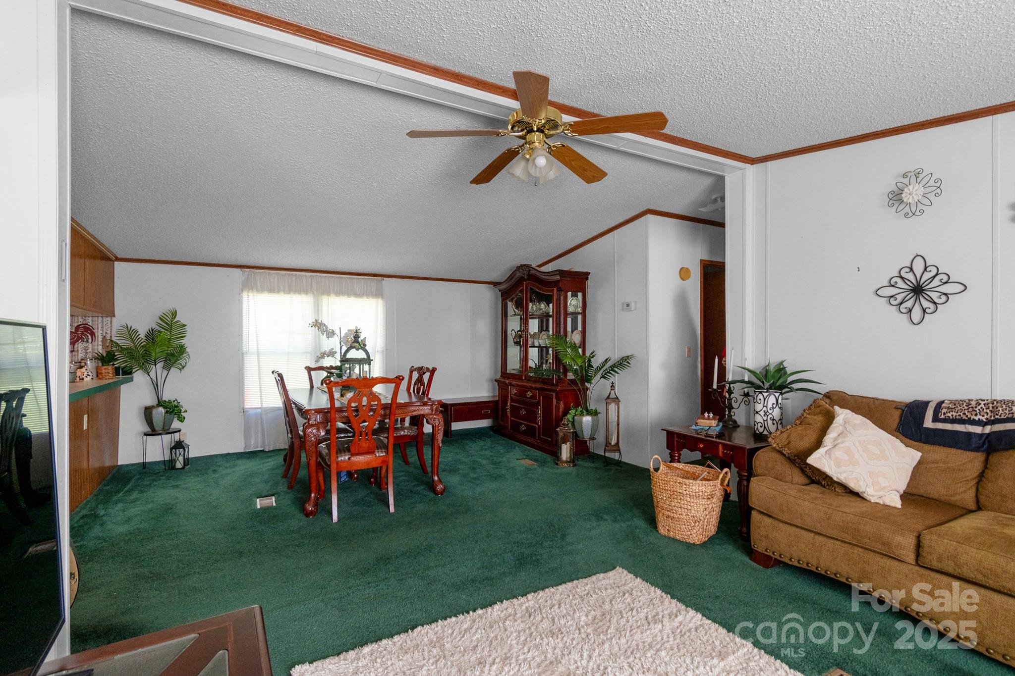 1827 Brown Road Property Photo 7