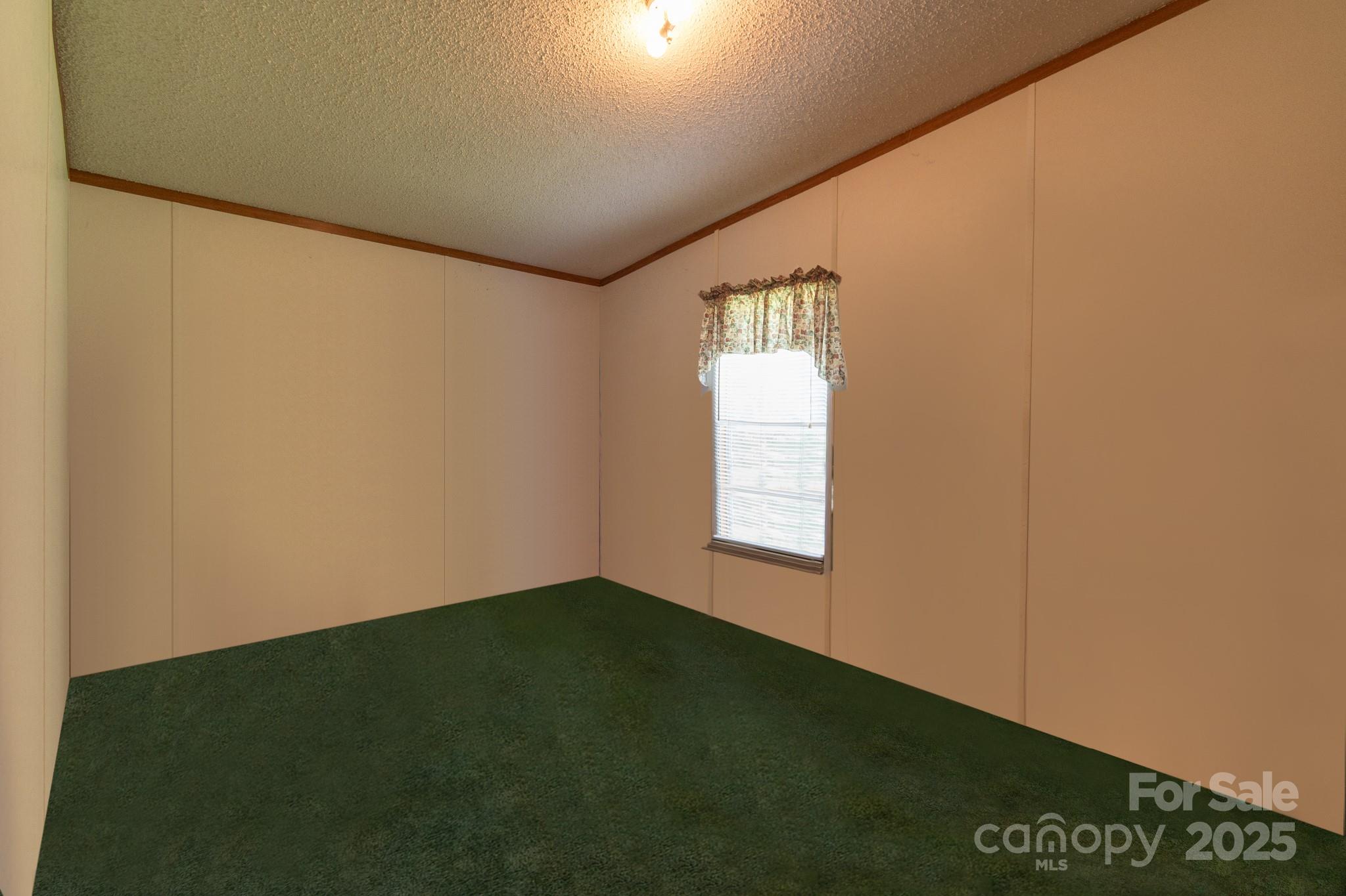 1827 Brown Road Property Photo 18