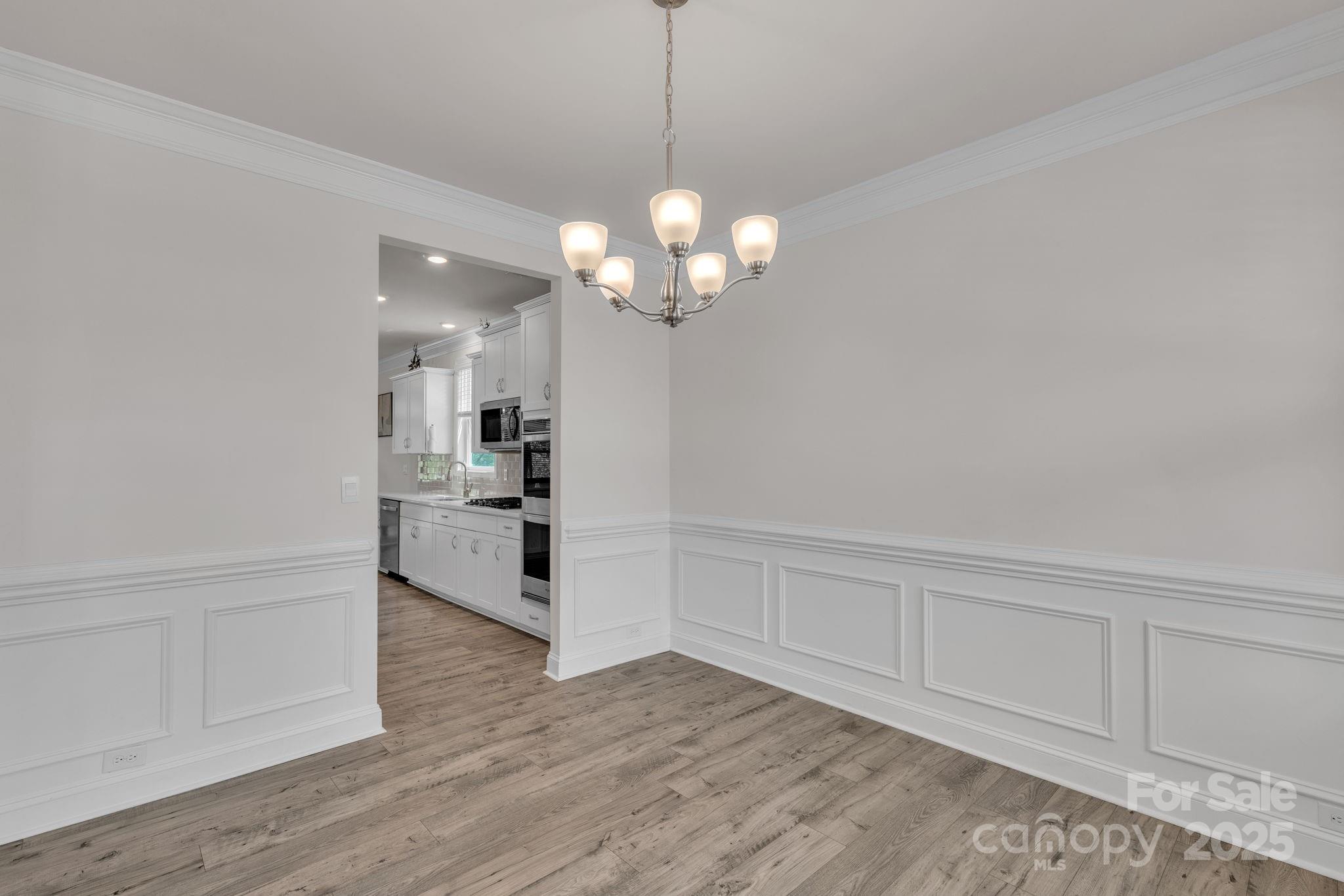 4849 Tacoma Drive Property Photo 10
