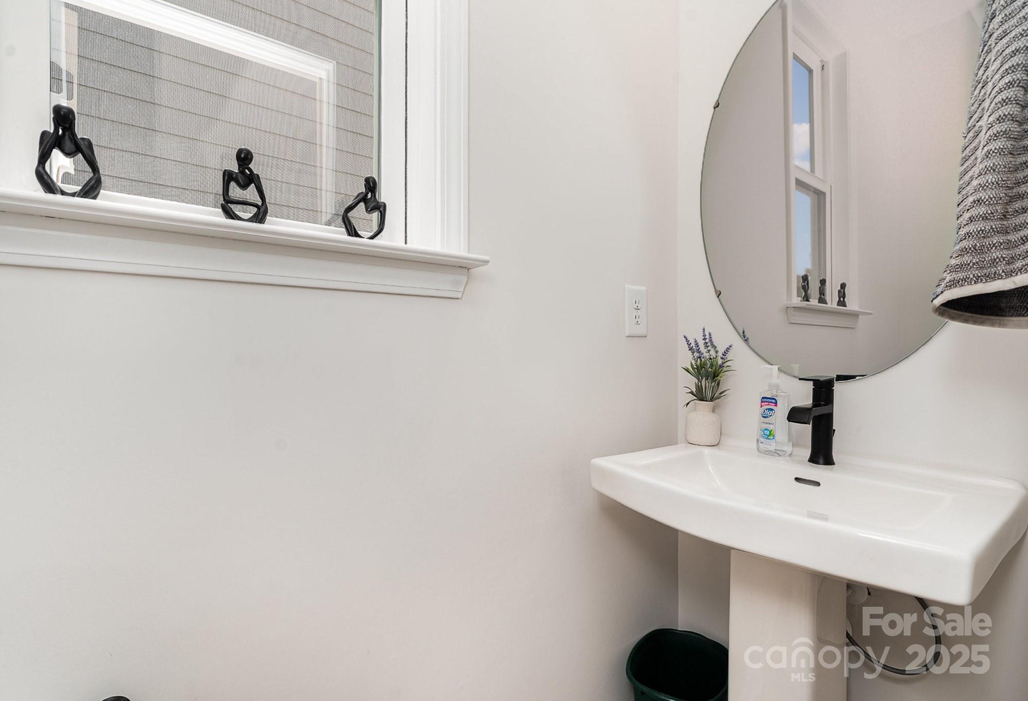 16018 River Tree Lane Property Photo 11