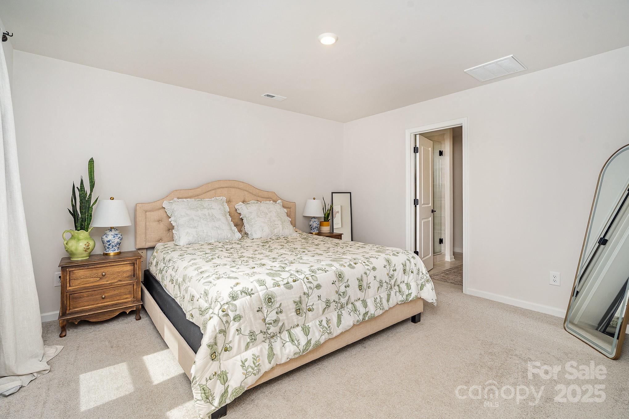 16018 River Tree Lane Property Photo 16