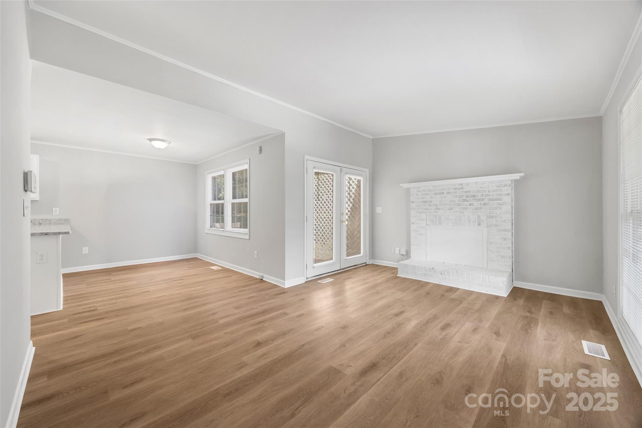 6709 Accrington Court Property Photo 5