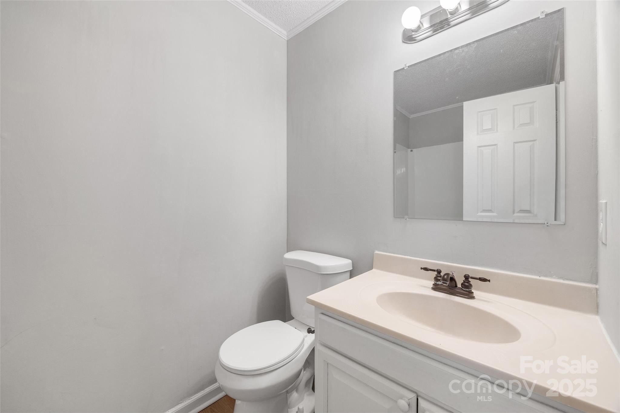 6709 Accrington Court Property Photo 22