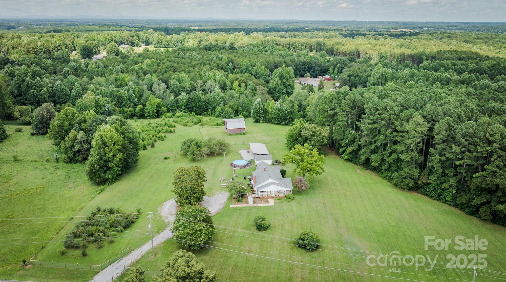 5486 Sherrills Ford Road Property Photo 3