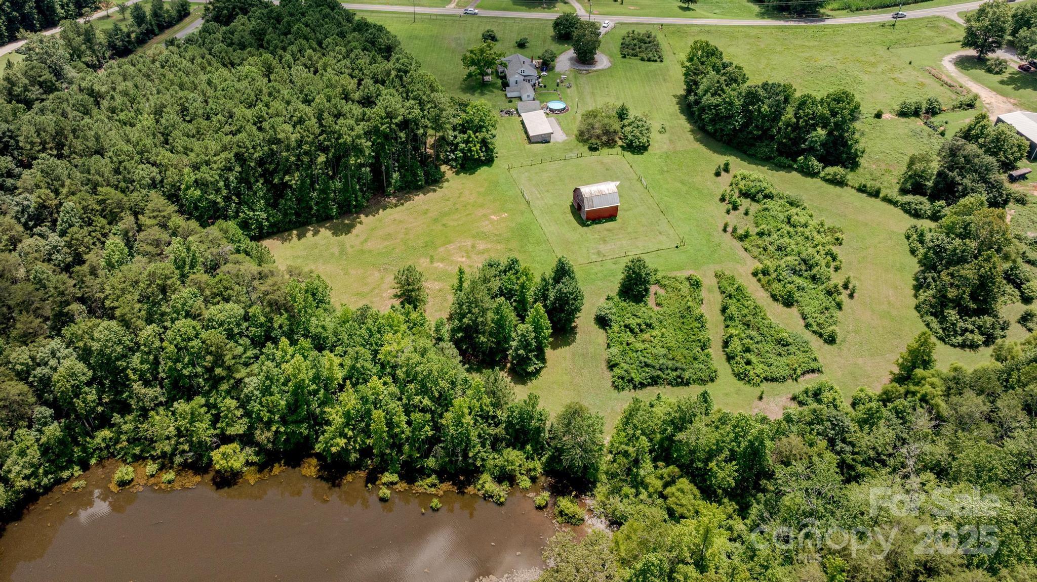 5486 Sherrills Ford Road Property Photo 5