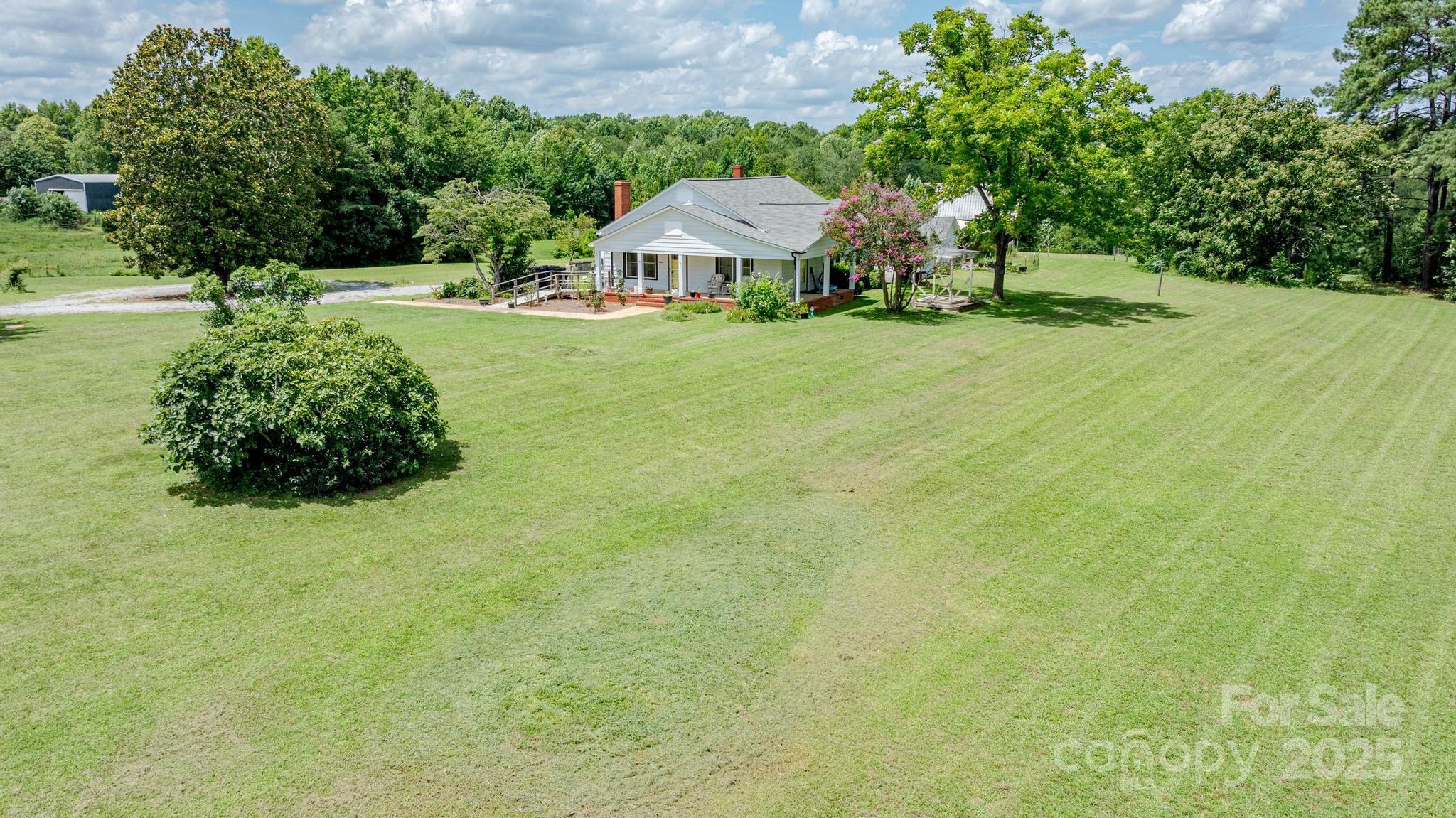 5486 Sherrills Ford Road Property Photo 9