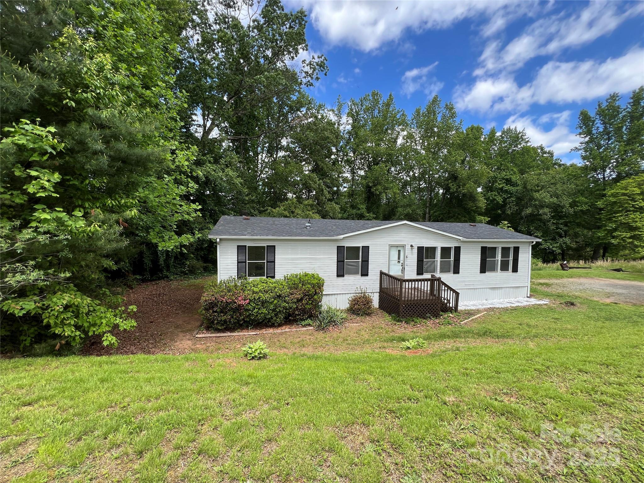 4121 Mining Ridge Church Road Property Photo 1