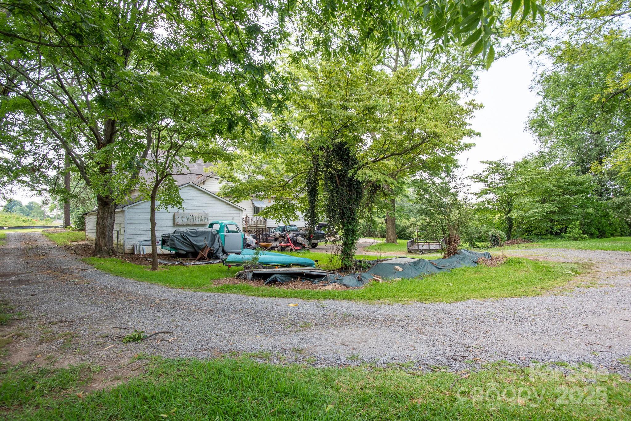 605 N Piedmont Avenue Property Photo 17