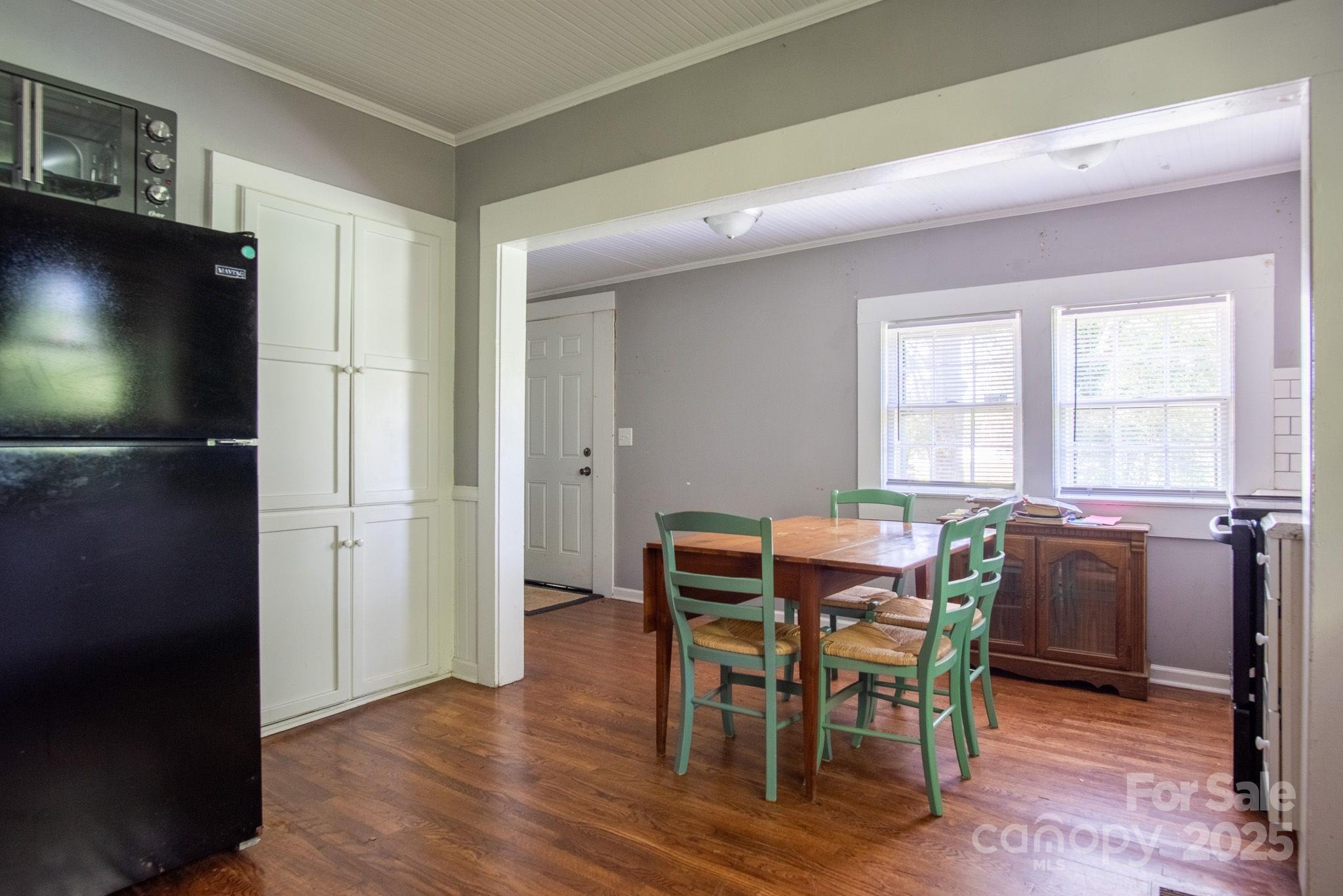 605 N Piedmont Avenue Property Photo 30