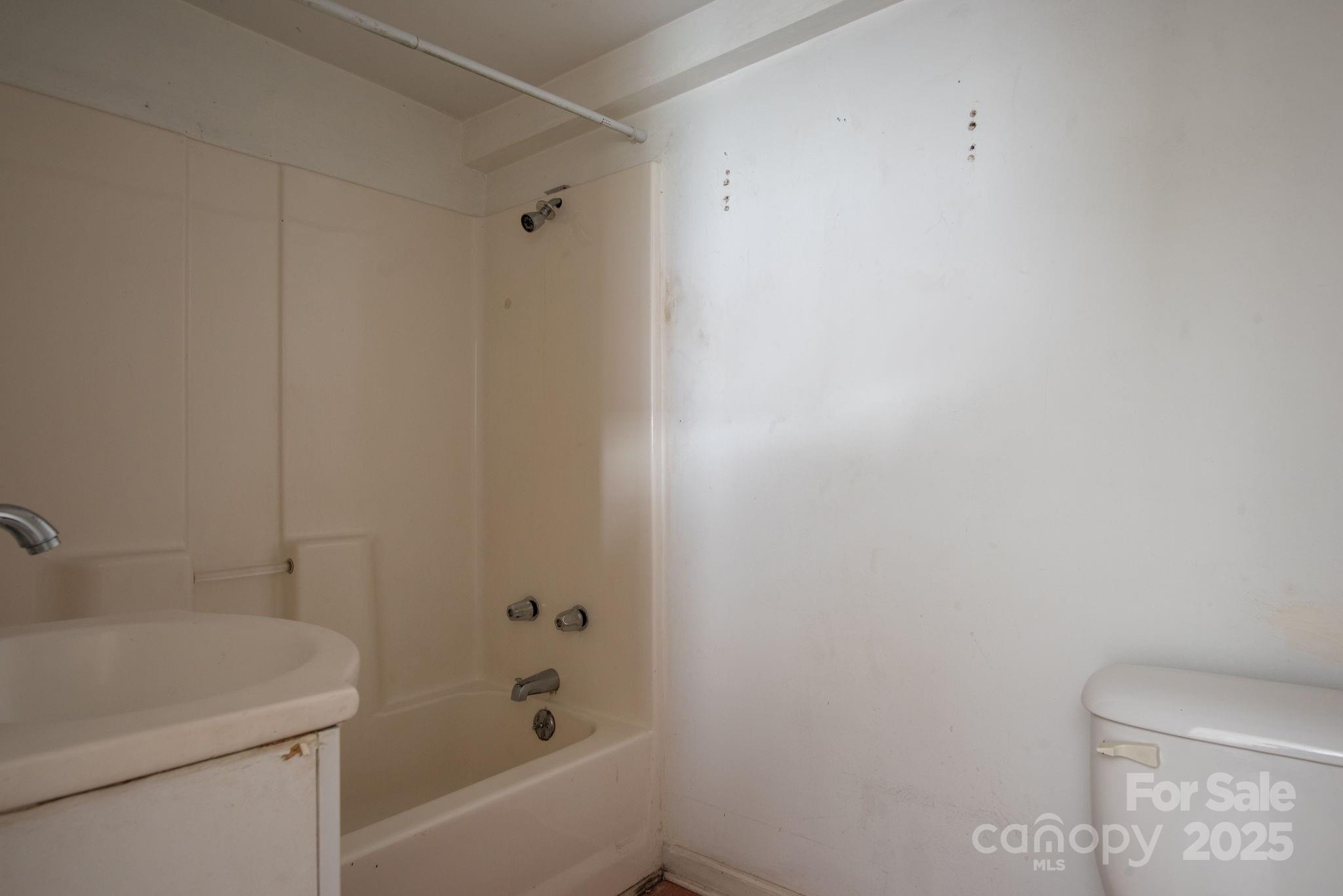 605 N Piedmont Avenue Property Photo 45