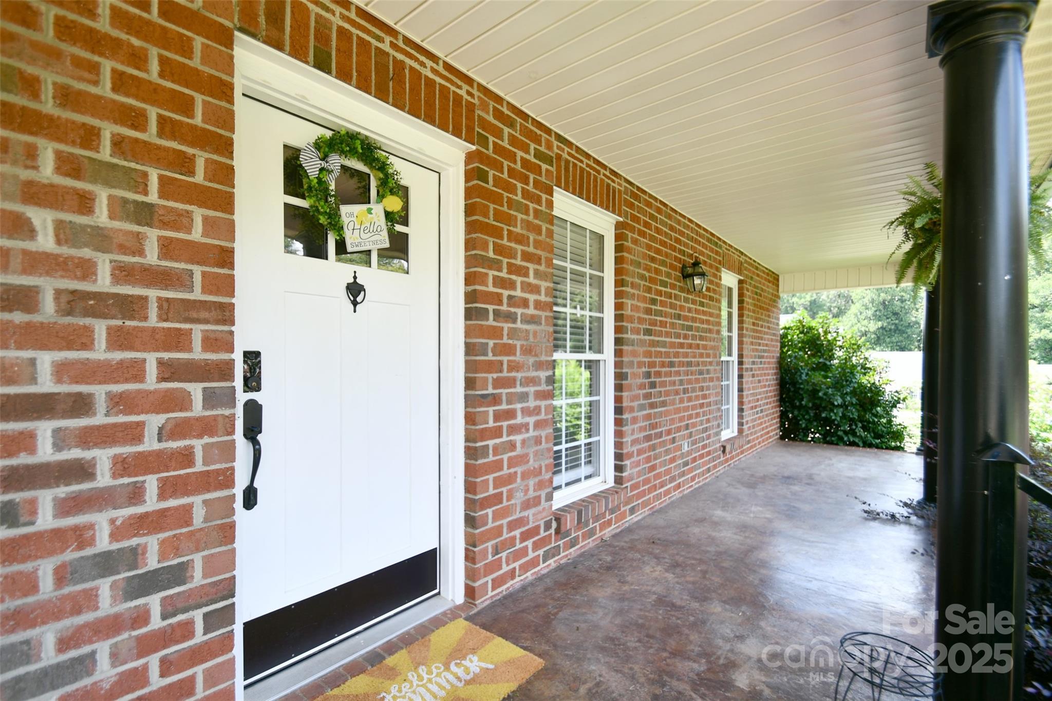 2914 Weatherfield Drive Property Photo 5