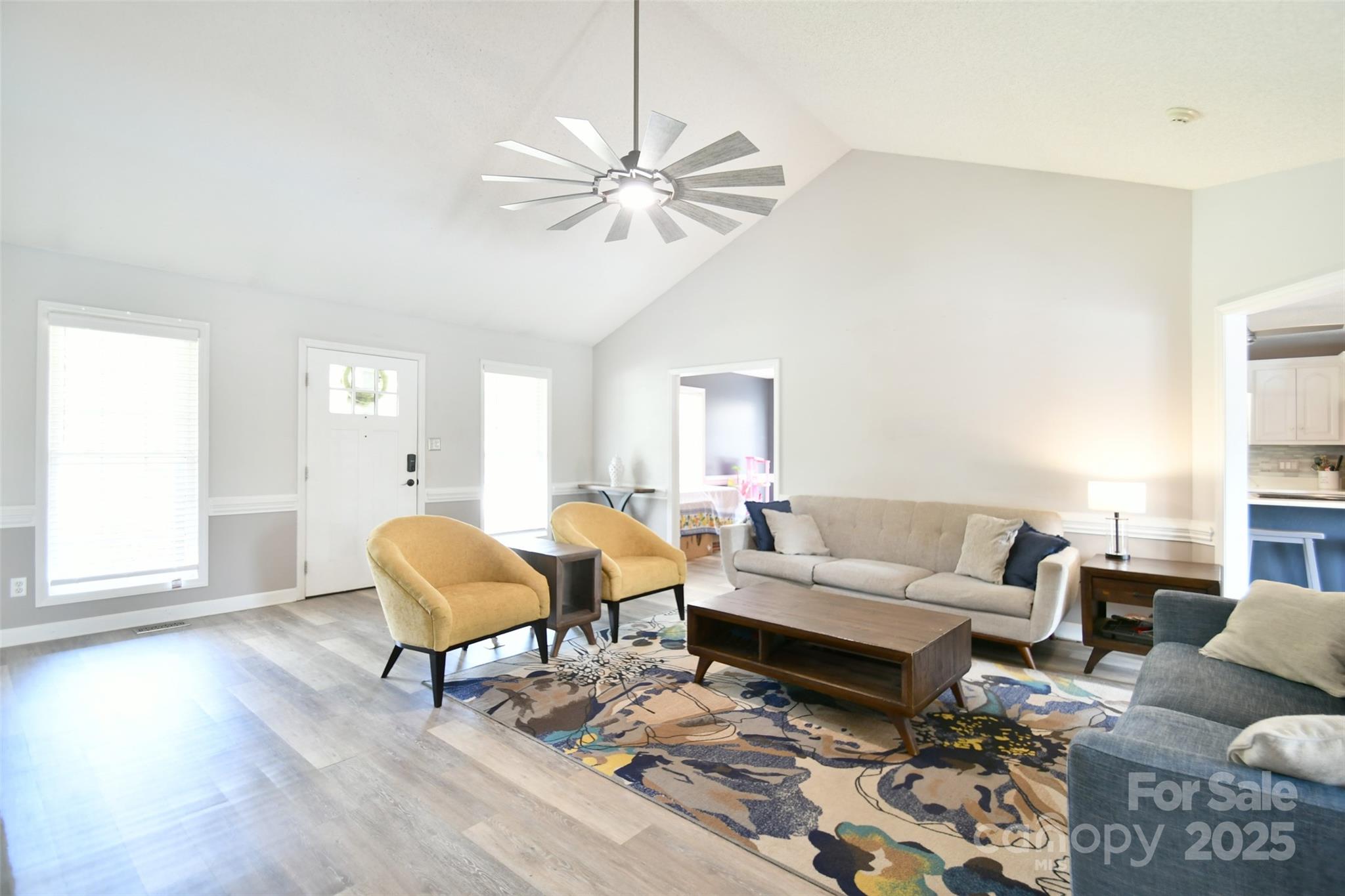 2914 Weatherfield Drive Property Photo 8