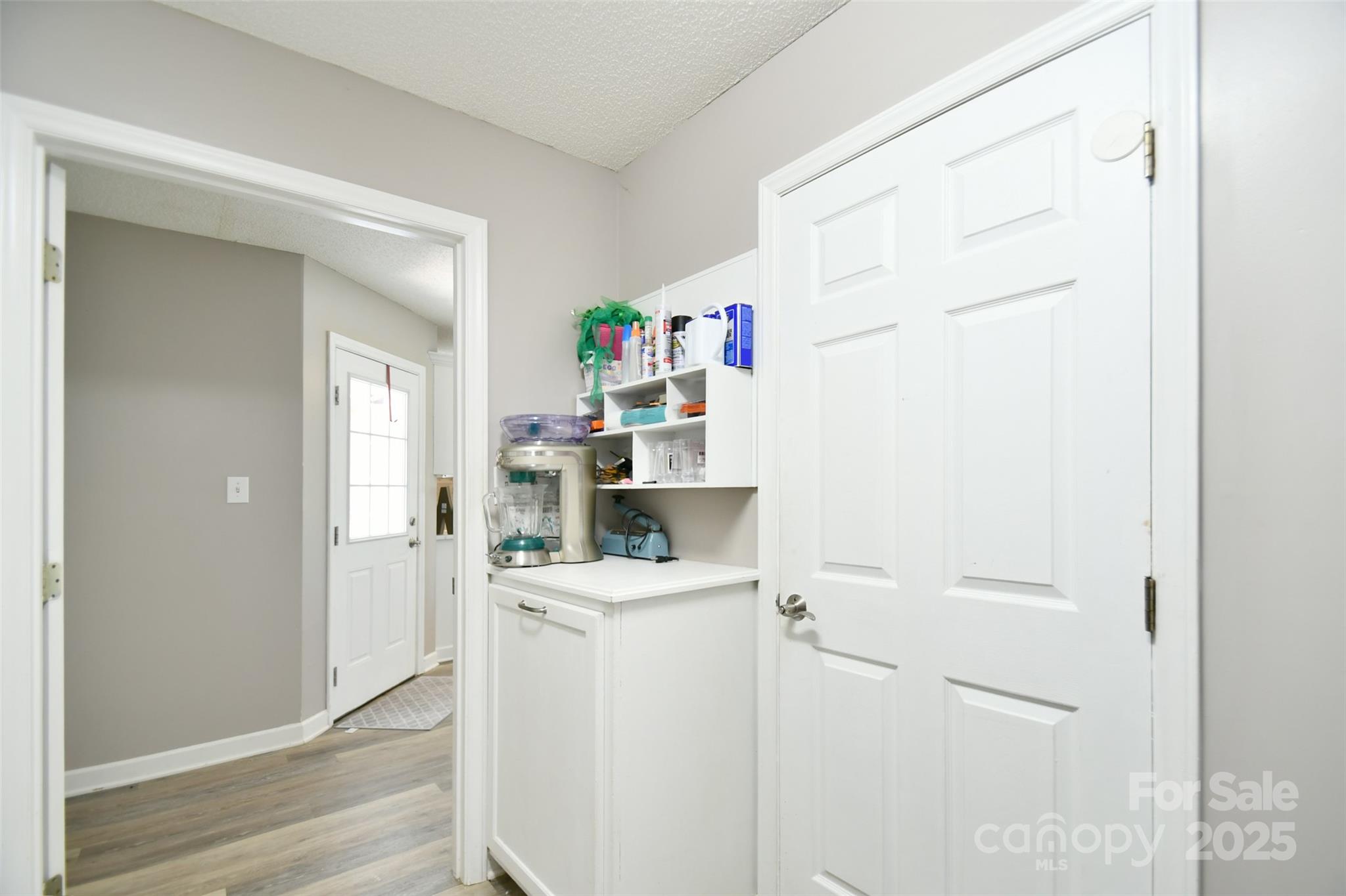 2914 Weatherfield Drive Property Photo 18