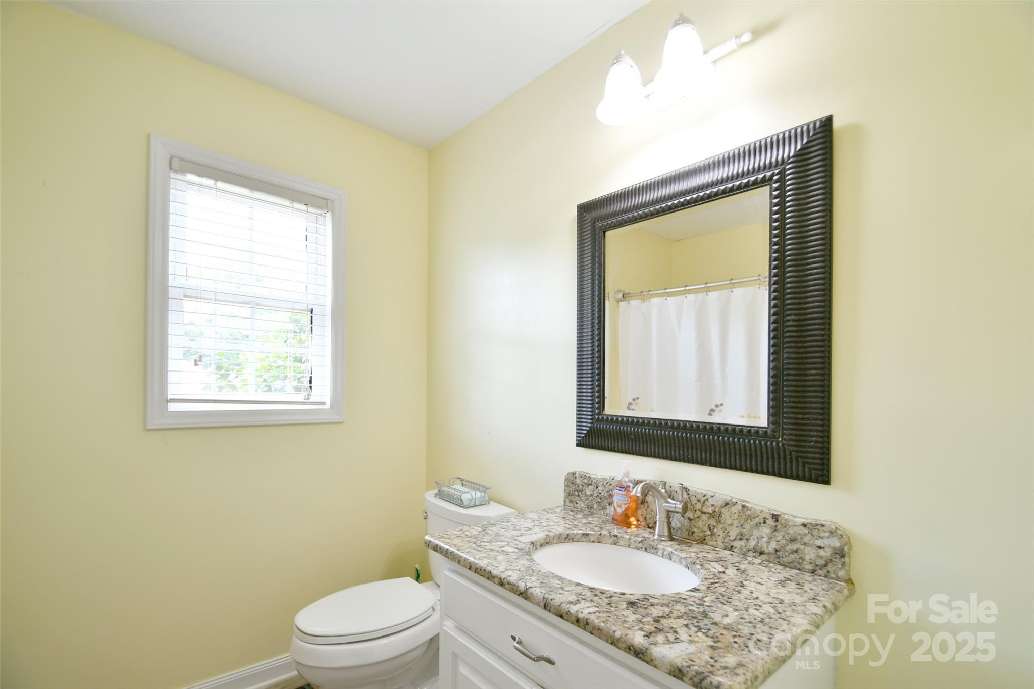 2914 Weatherfield Drive Property Photo 21
