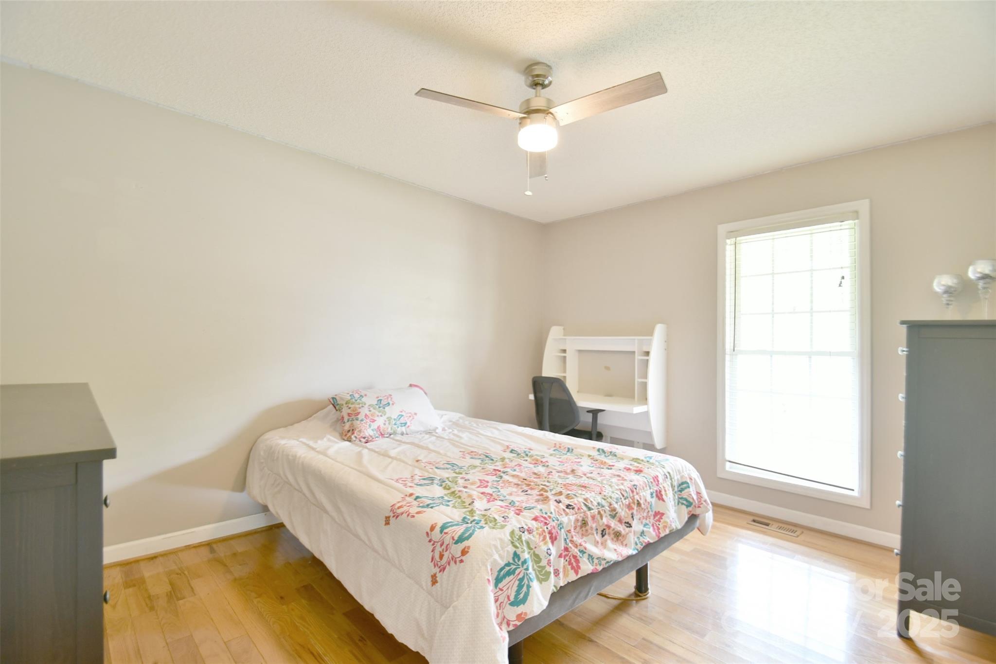 2914 Weatherfield Drive Property Photo 23