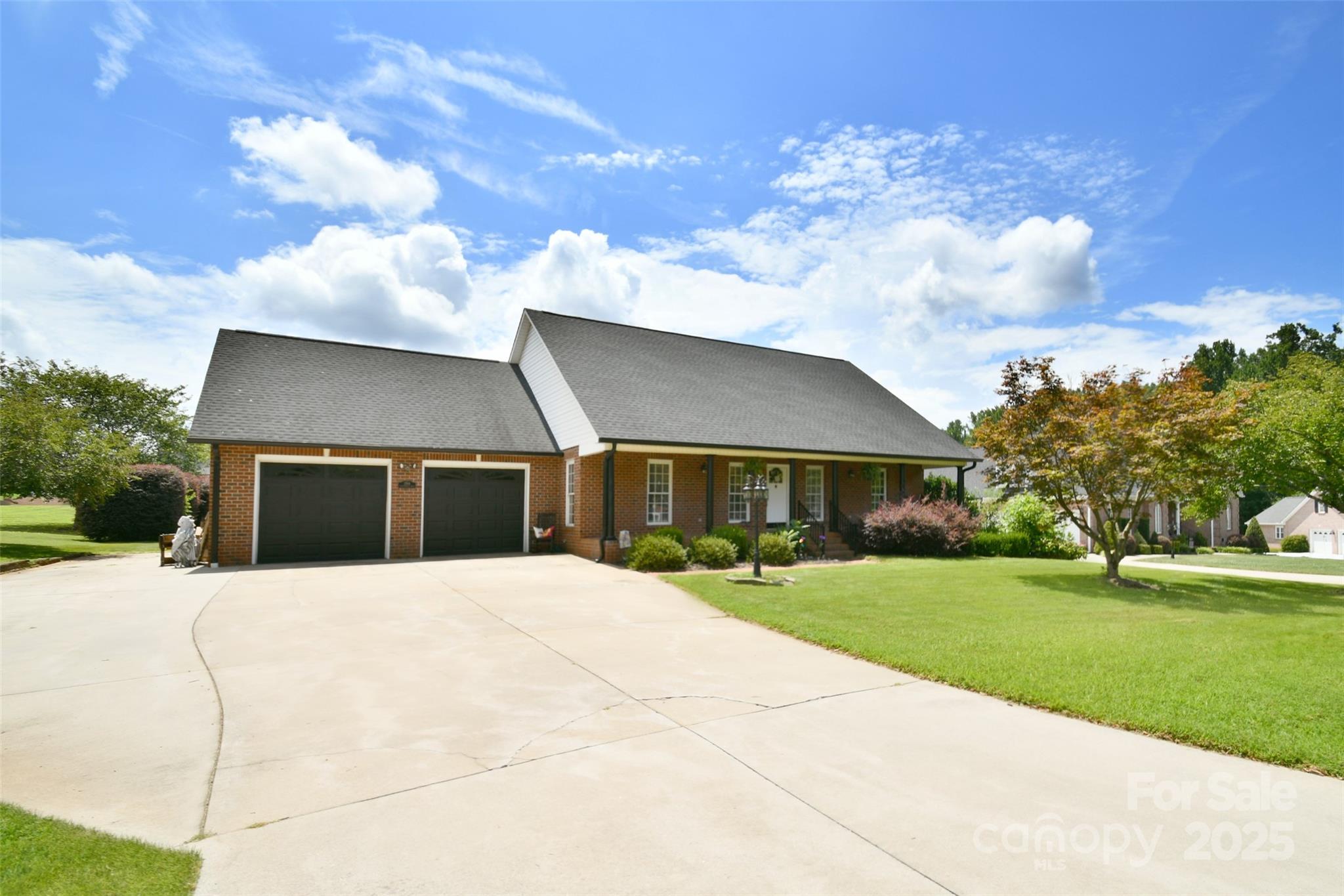 2914 Weatherfield Drive Property Photo 47