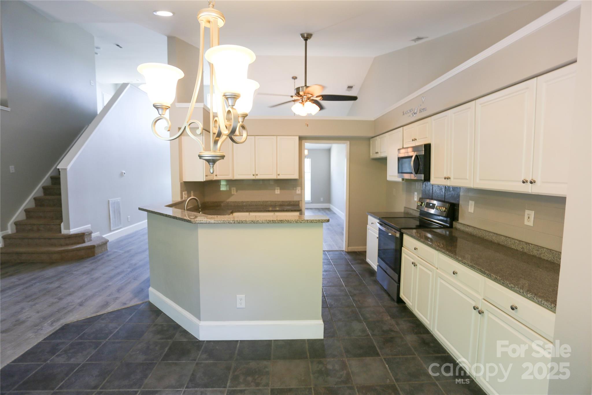 14406 Gadwall Court Property Photo 9
