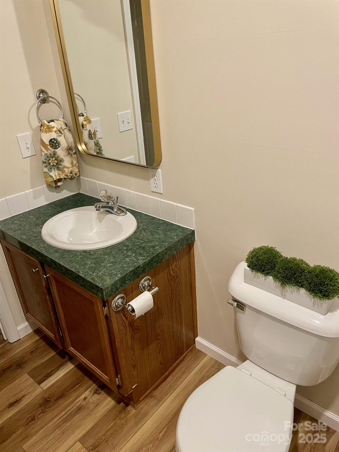 718 East Drive Property Photo 11