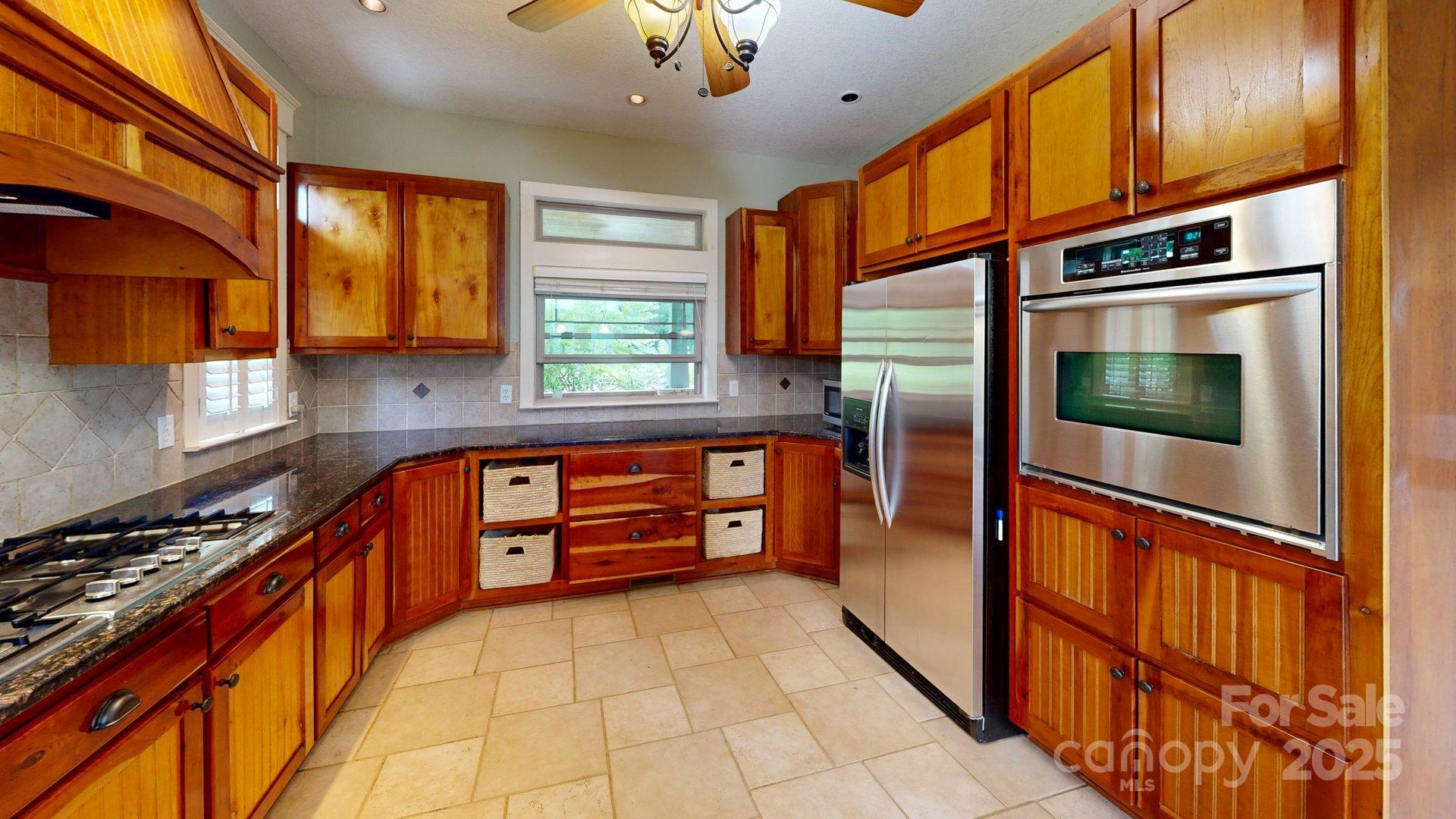6 Sunrise Valley Property Photo 6