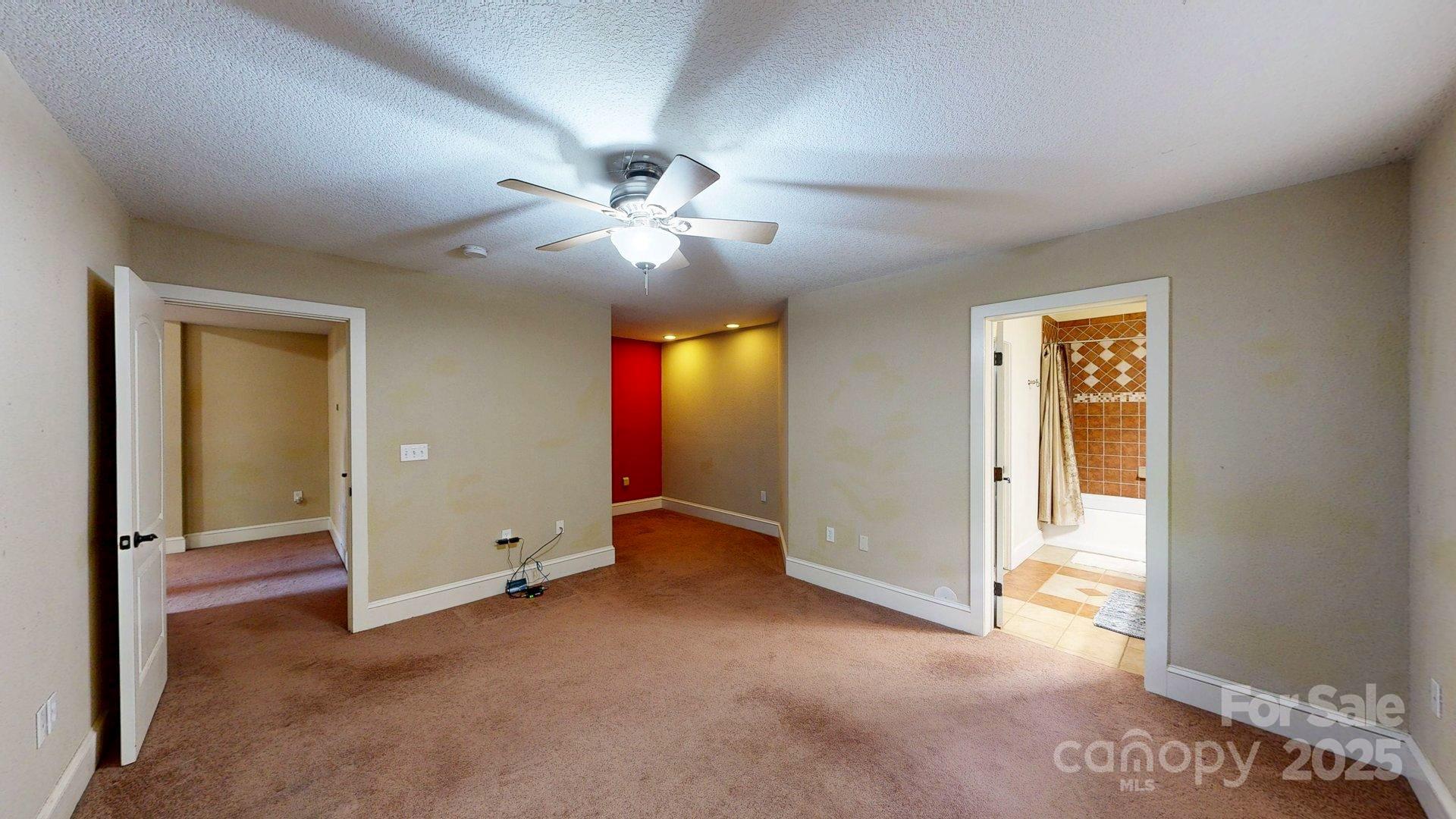6 Sunrise Valley Property Photo 18