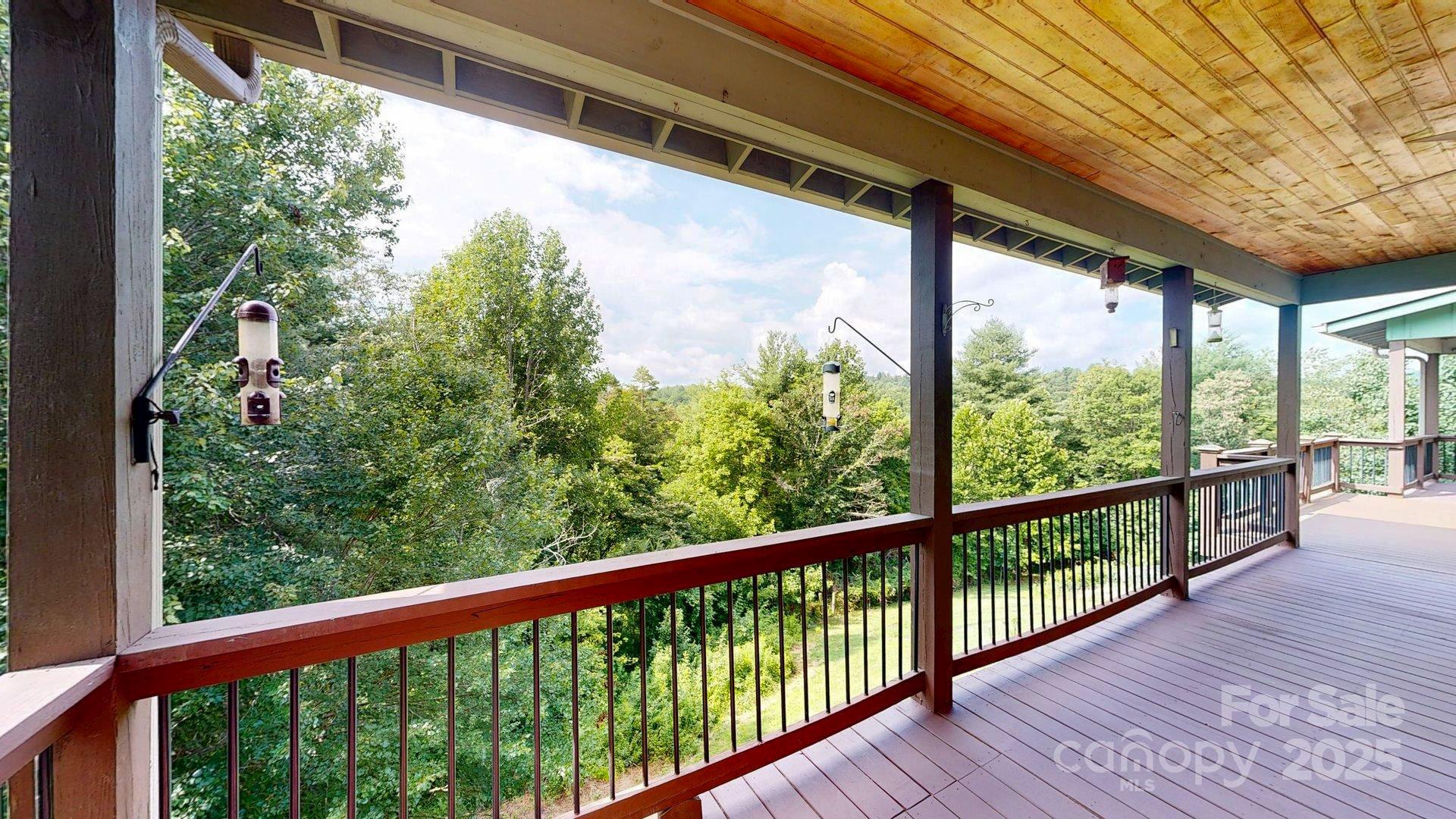 6 Sunrise Valley Property Photo 27