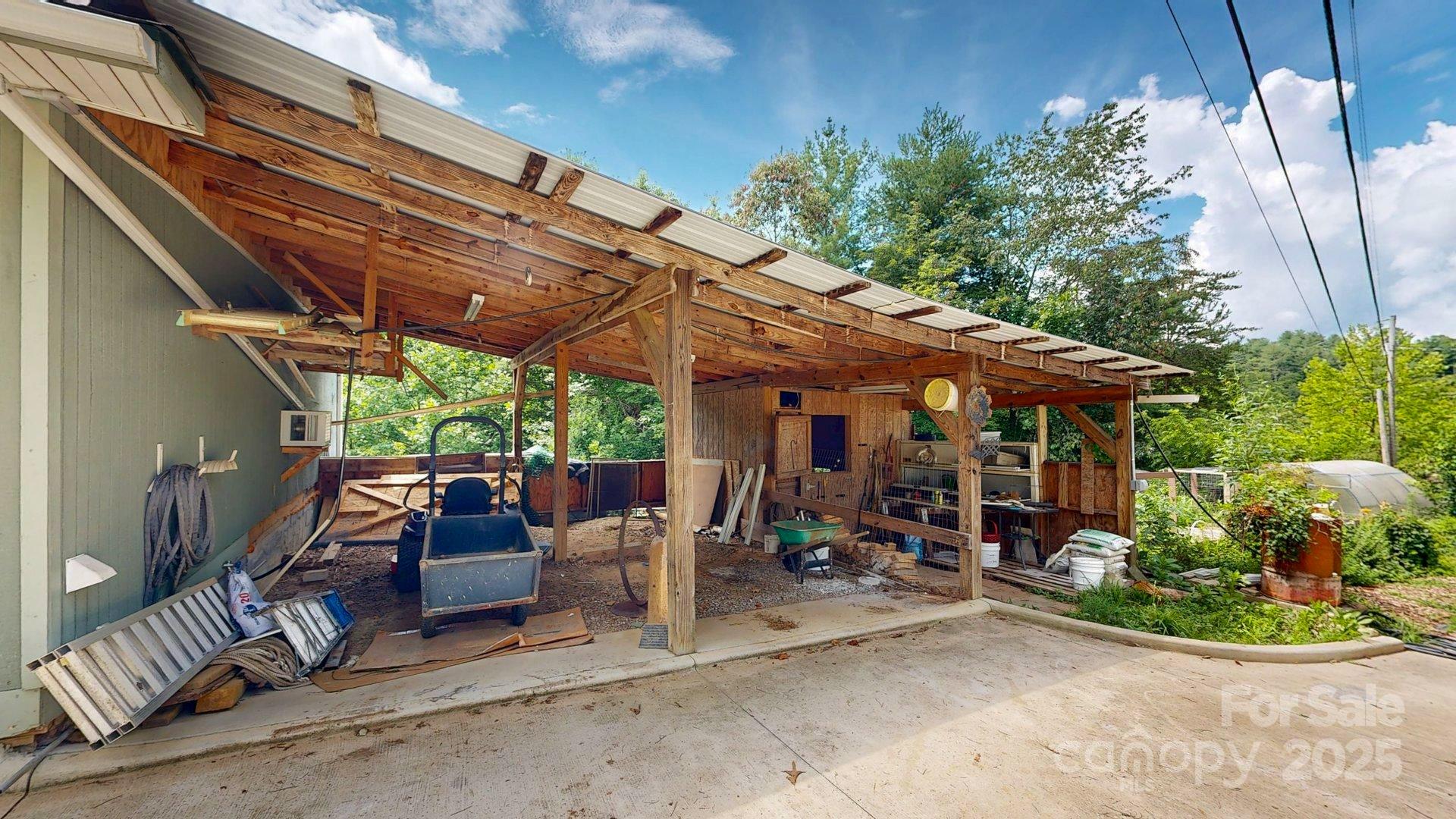 6 Sunrise Valley Property Photo 39